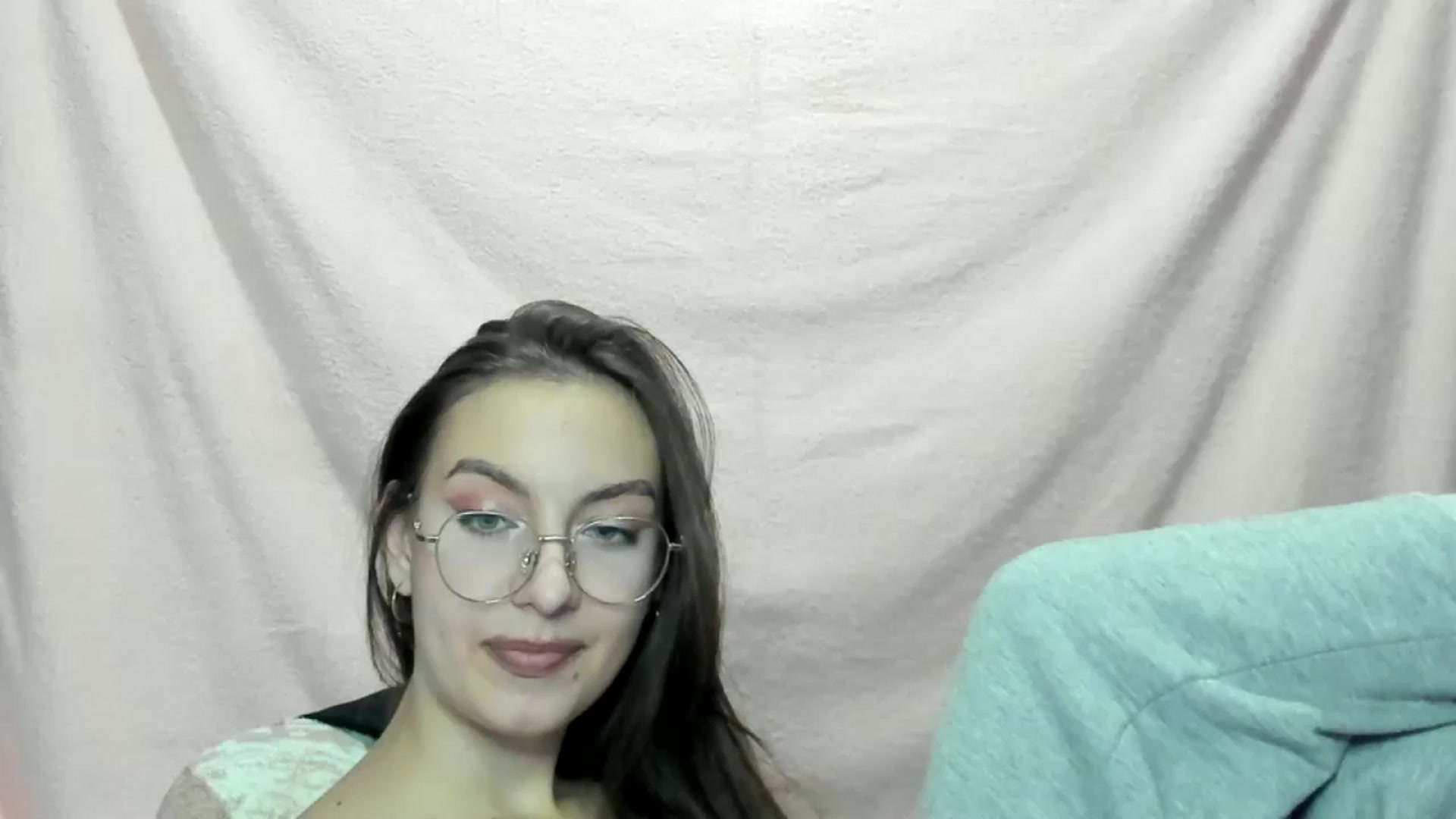 Gallery image thumbnail from StasyaSoul's myfreecams stream on, 12/28/2024, 16:01 image 12 of 20