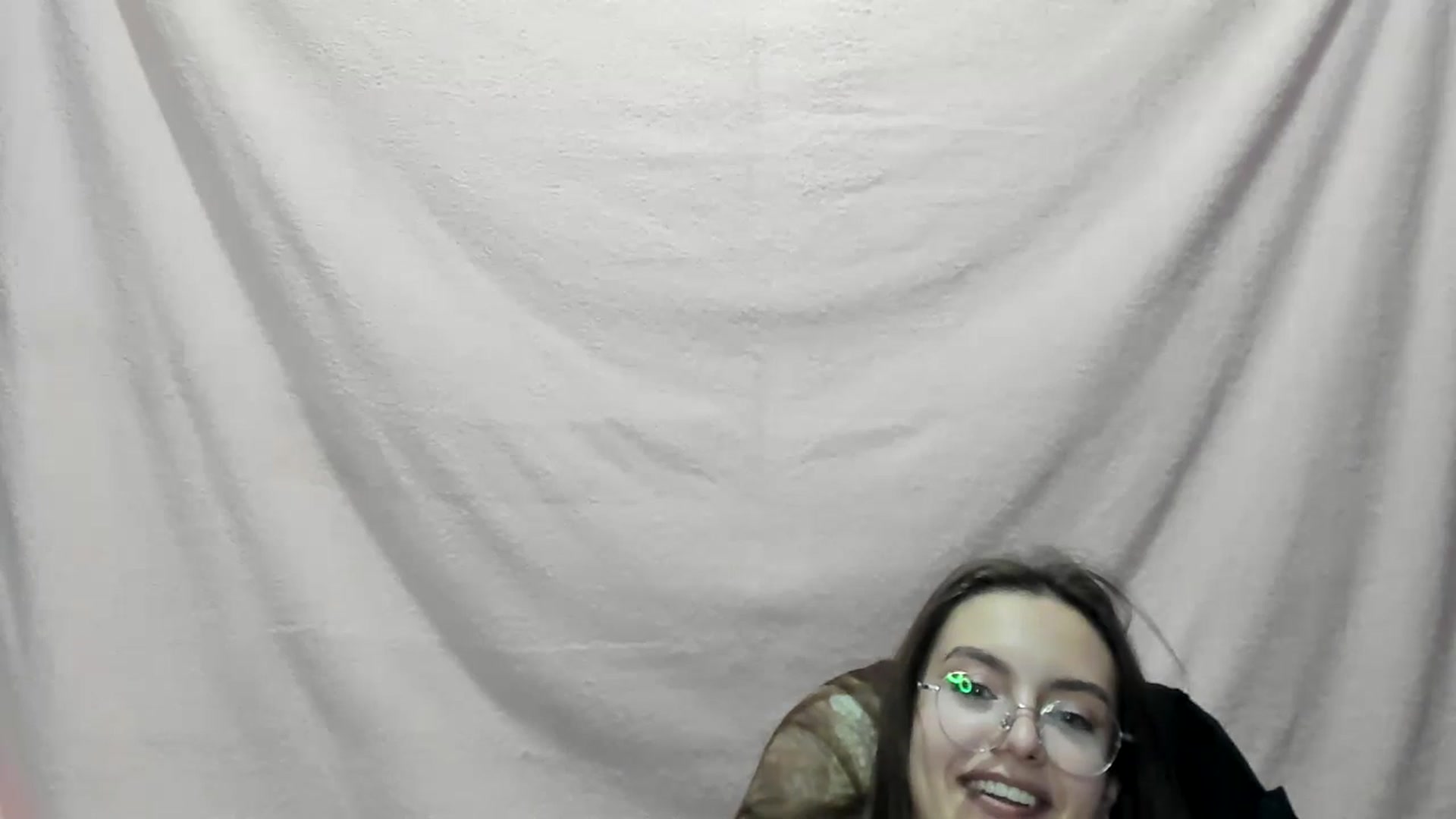 Gallery image thumbnail from StasyaSoul's myfreecams stream on, 12/28/2024, 16:01 image 18 of 20