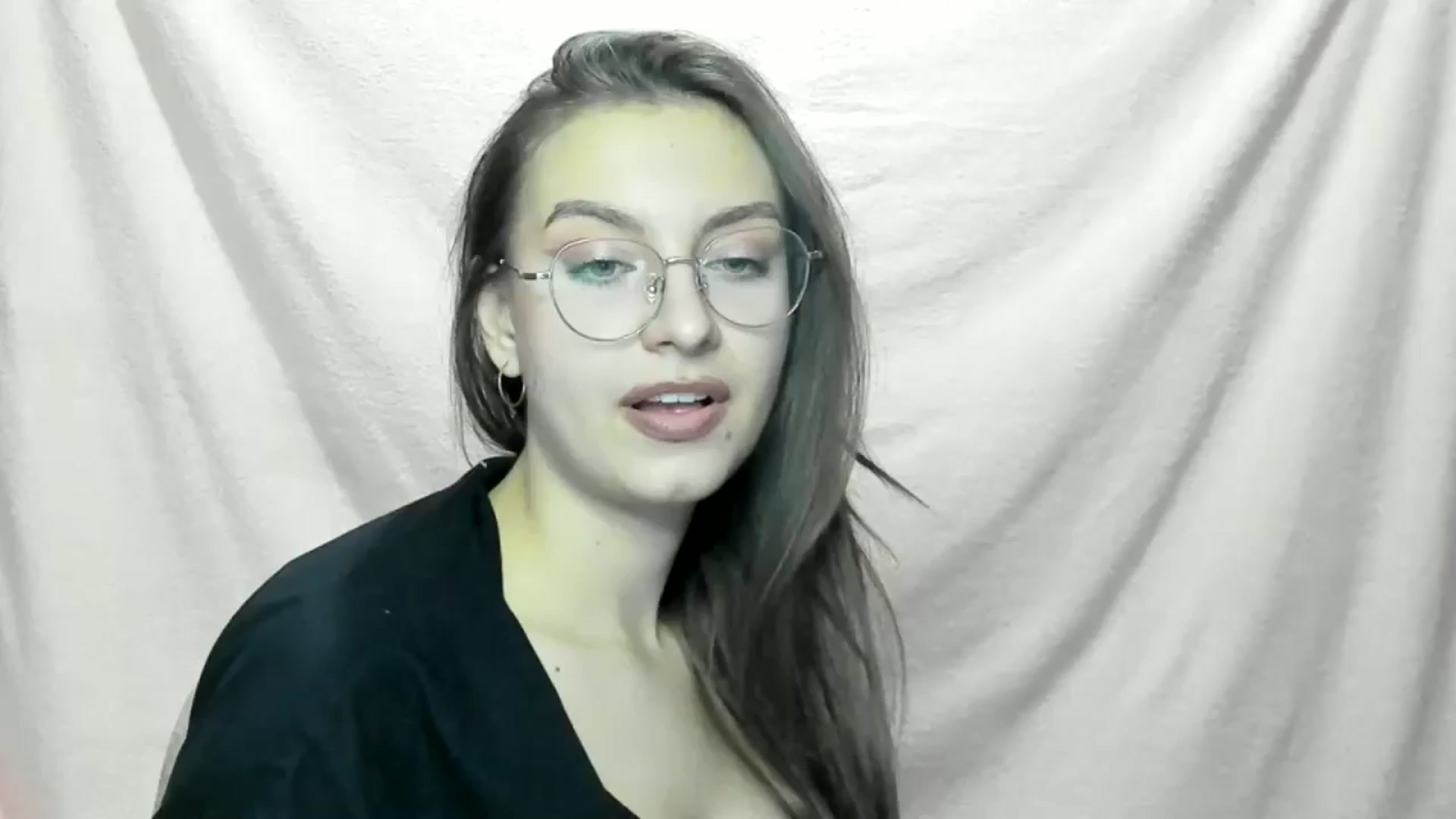 Gallery image thumbnail from StasyaSoul's myfreecams stream on, 12/28/2024, 16:01 image 5 of 20