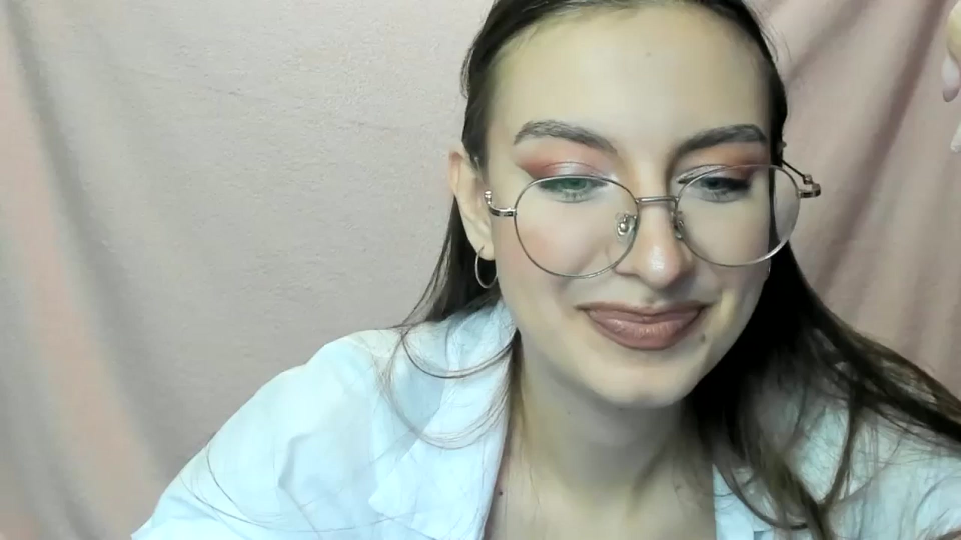 Gallery image thumbnail from StasyaSoul's myfreecams stream on, 12/29/2024, 11:35 image 5 of 20