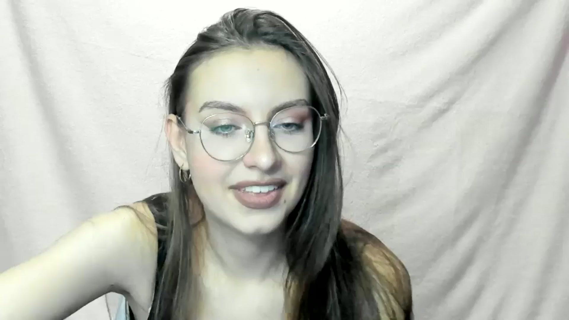 Gallery image thumbnail from StasyaSoul's myfreecams stream on, 12/29/2024, 13:15 image 2 of 20