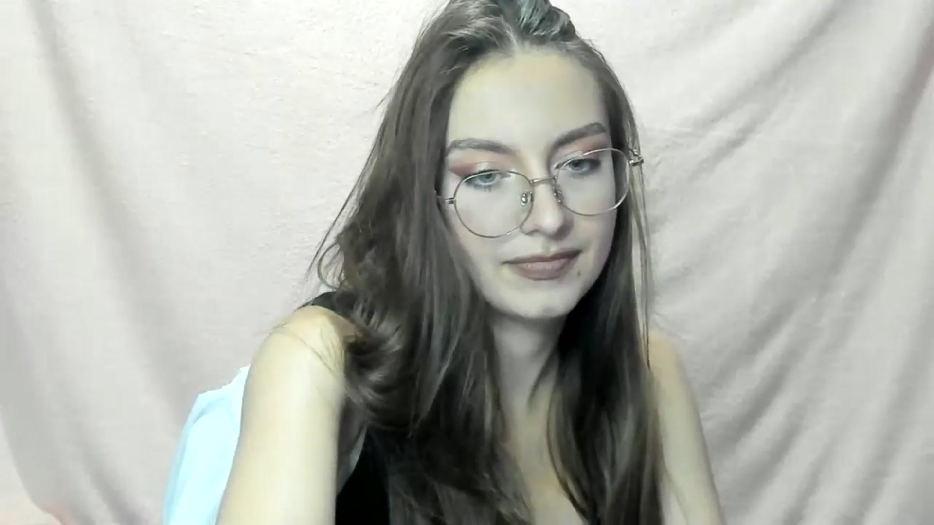 Gallery image thumbnail from StasyaSoul's myfreecams stream on, 12/29/2024, 13:15 image 19 of 20