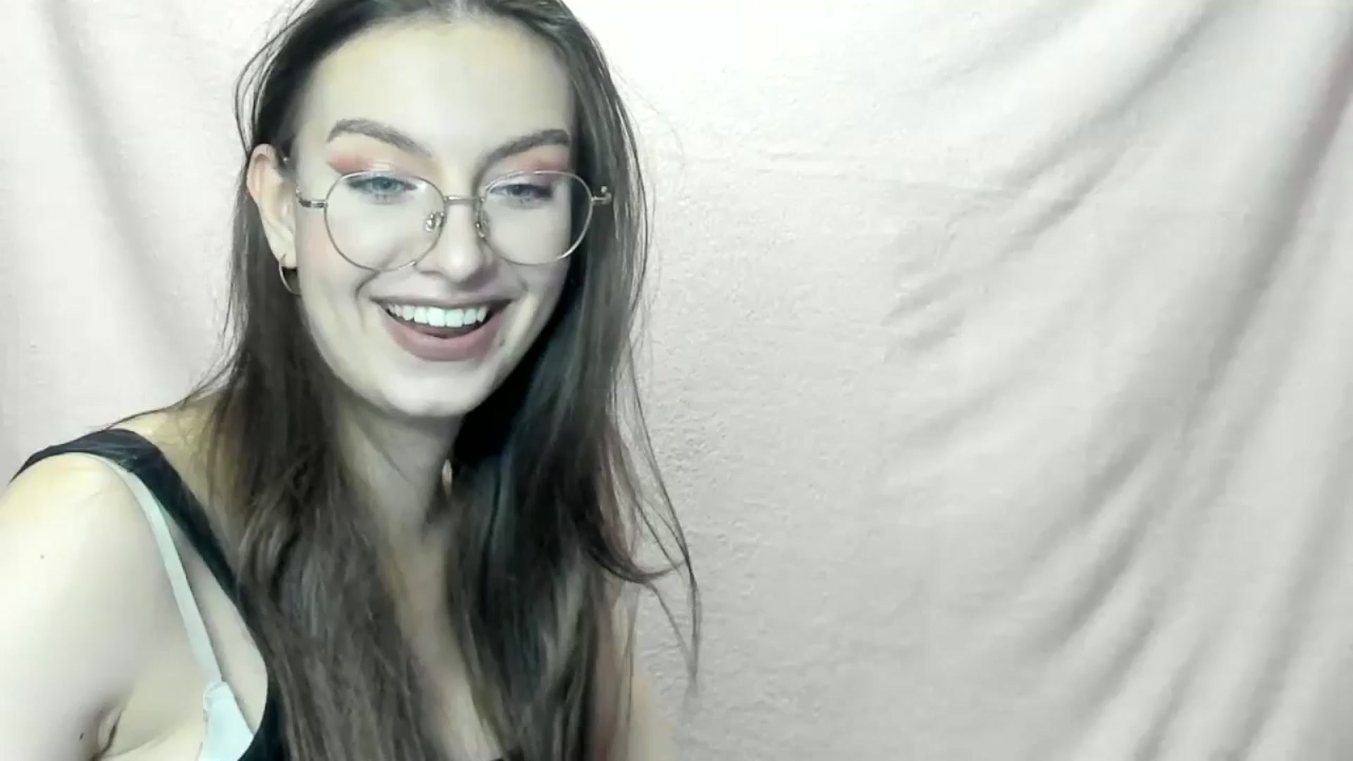 Gallery image thumbnail from StasyaSoul's myfreecams stream on, 12/29/2024, 13:15 image 20 of 20