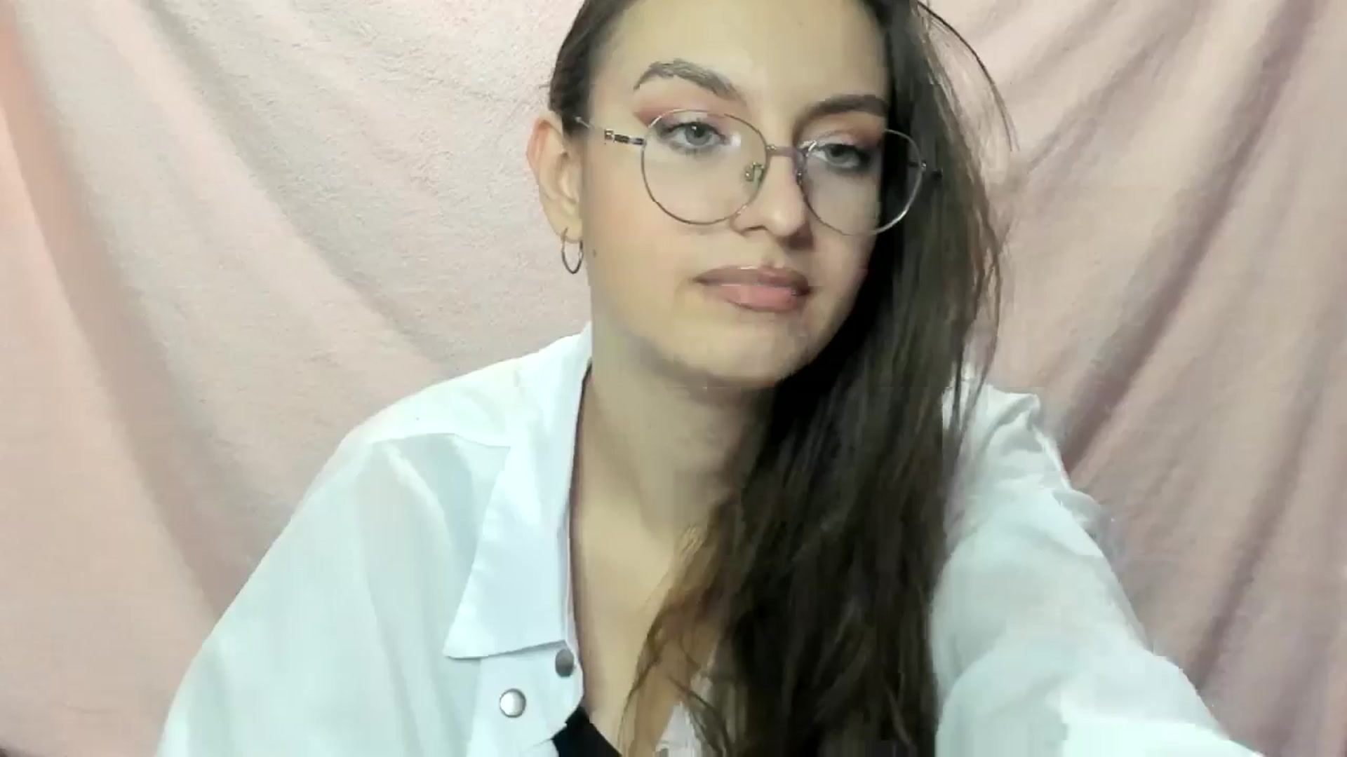 Gallery image thumbnail from StasyaSoul's myfreecams stream on, 12/29/2024, 15:23 image 17 of 20