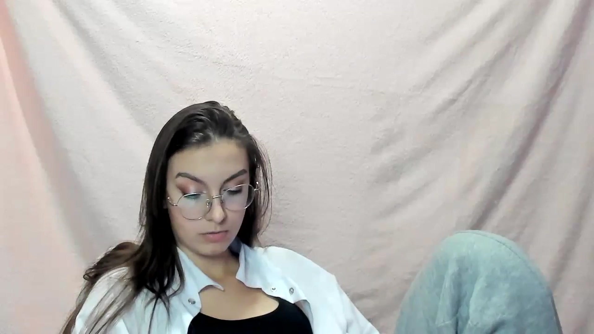 Gallery image thumbnail from StasyaSoul's myfreecams stream on, 12/29/2024, 16:07 image 19 of 20