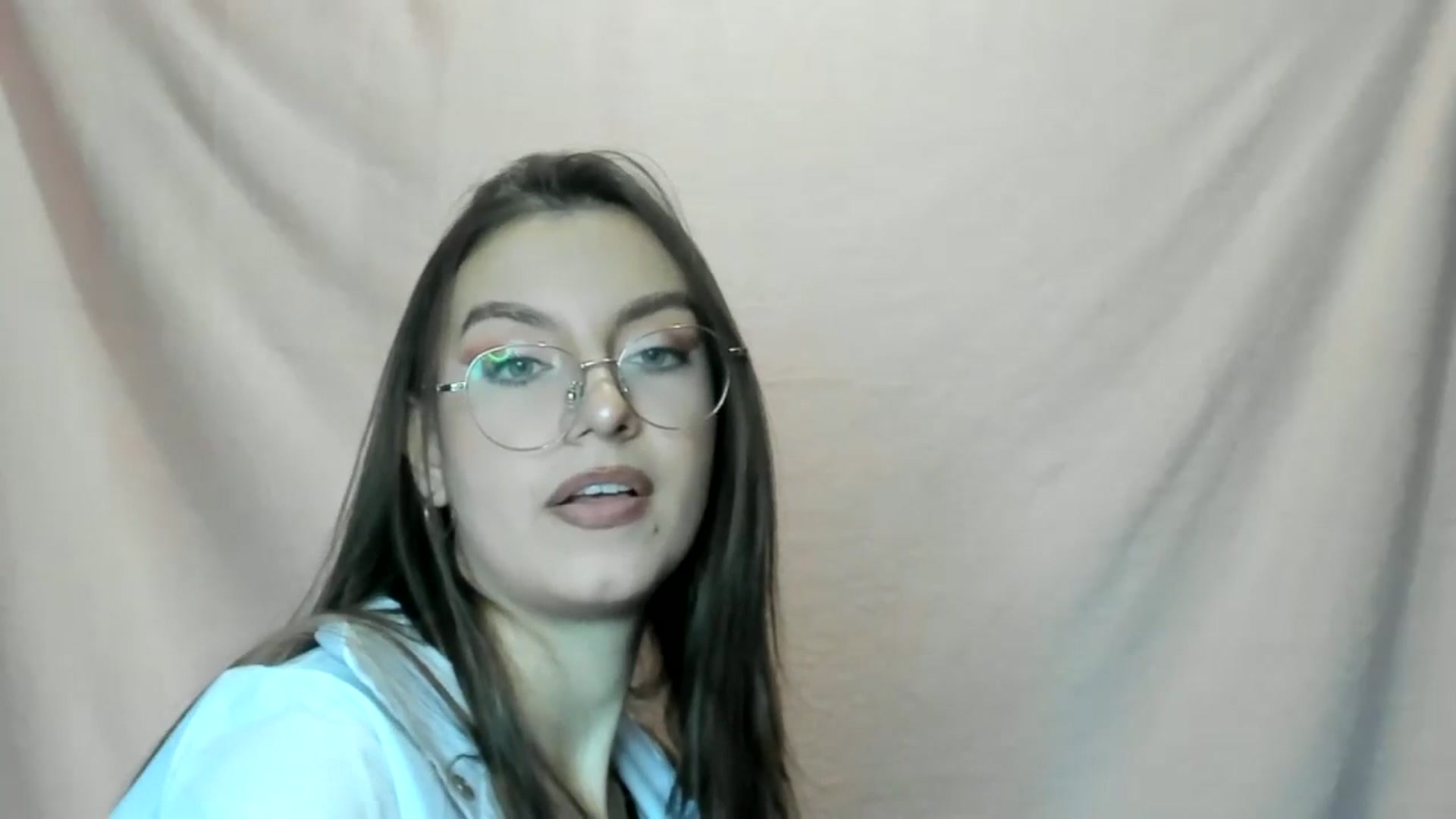 Gallery image thumbnail from StasyaSoul's myfreecams stream on, 12/31/2024, 11:20 image 17 of 20