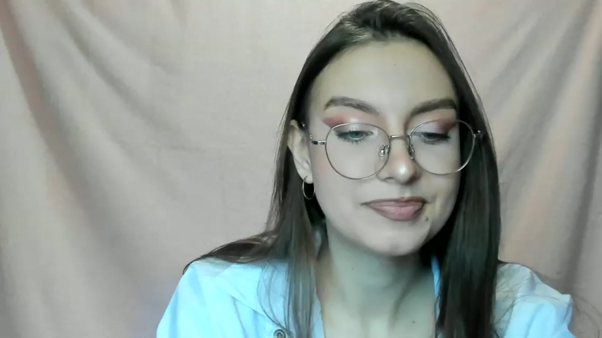 Gallery image thumbnail from StasyaSoul's myfreecams stream on, 12/31/2024, 11:20 image 10 of 20