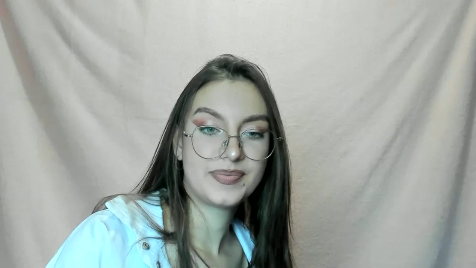Gallery image thumbnail from StasyaSoul's myfreecams stream on, 12/31/2024, 11:20 image 16 of 20