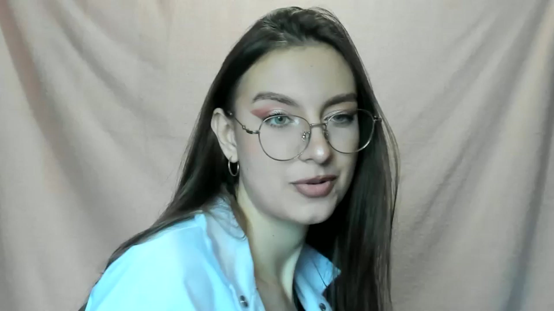 Gallery image thumbnail from StasyaSoul's myfreecams stream on, 12/31/2024, 11:20 image 6 of 20