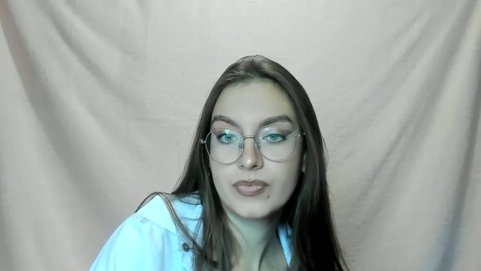 Gallery image thumbnail from StasyaSoul's myfreecams stream on, 12/31/2024, 11:45 image 4 of 20