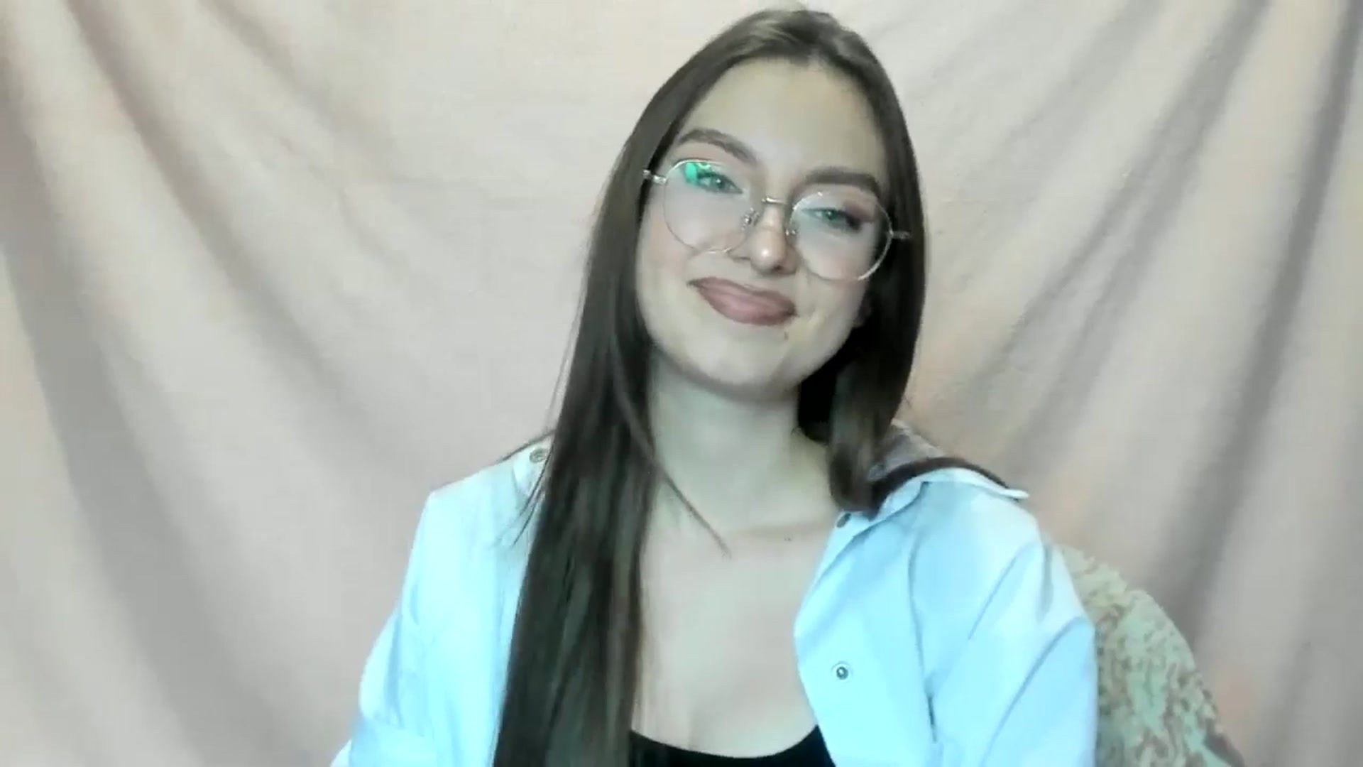 Gallery image thumbnail from StasyaSoul's myfreecams stream on, 12/31/2024, 12:17 image 5 of 20