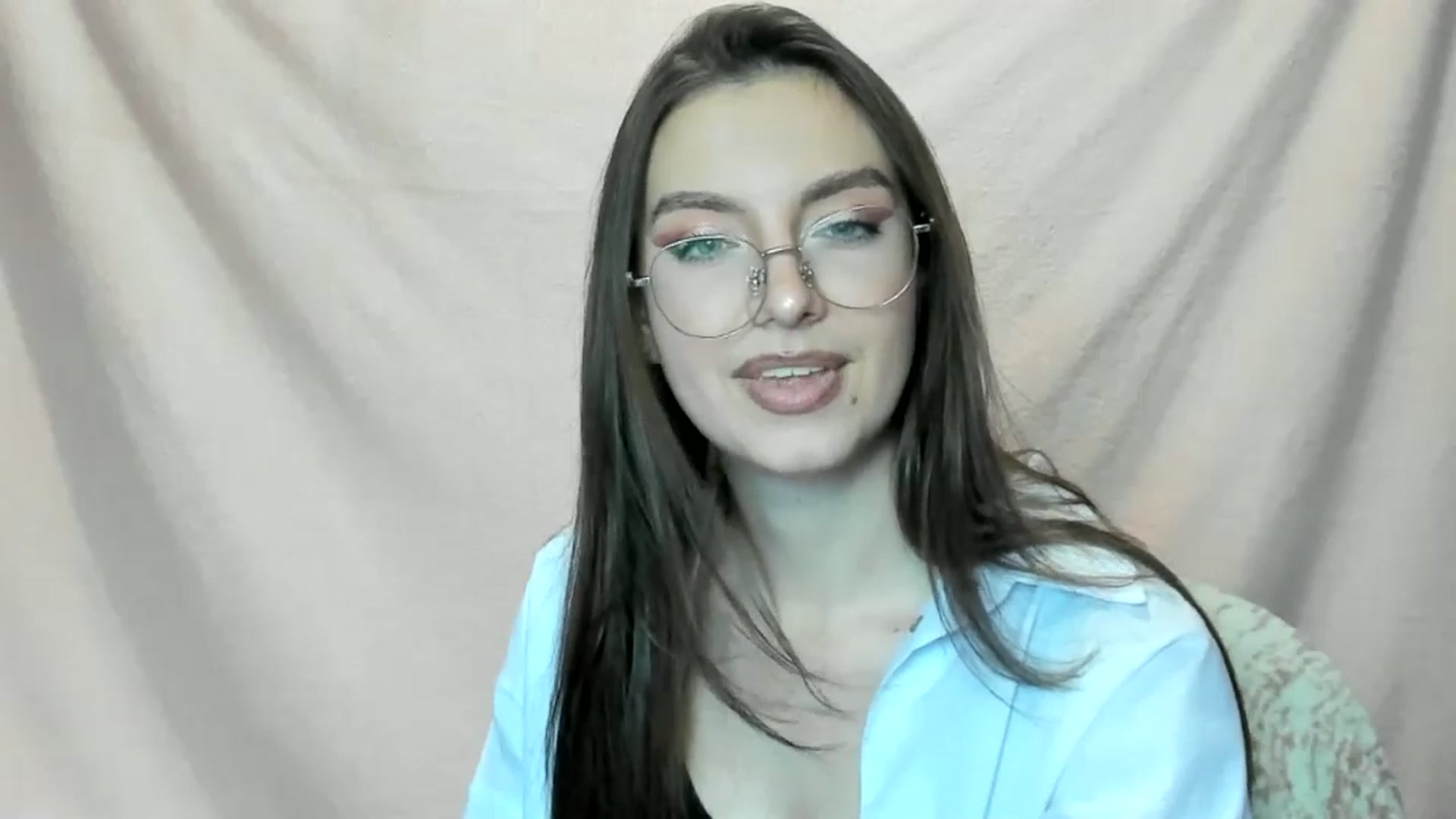 Gallery image thumbnail from StasyaSoul's myfreecams stream on, 12/31/2024, 12:17 image 4 of 20