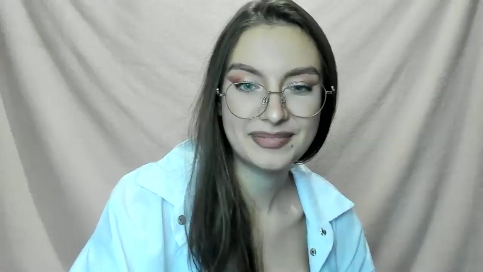 Gallery image thumbnail from StasyaSoul's myfreecams stream on, 12/31/2024, 13:17 image 16 of 20