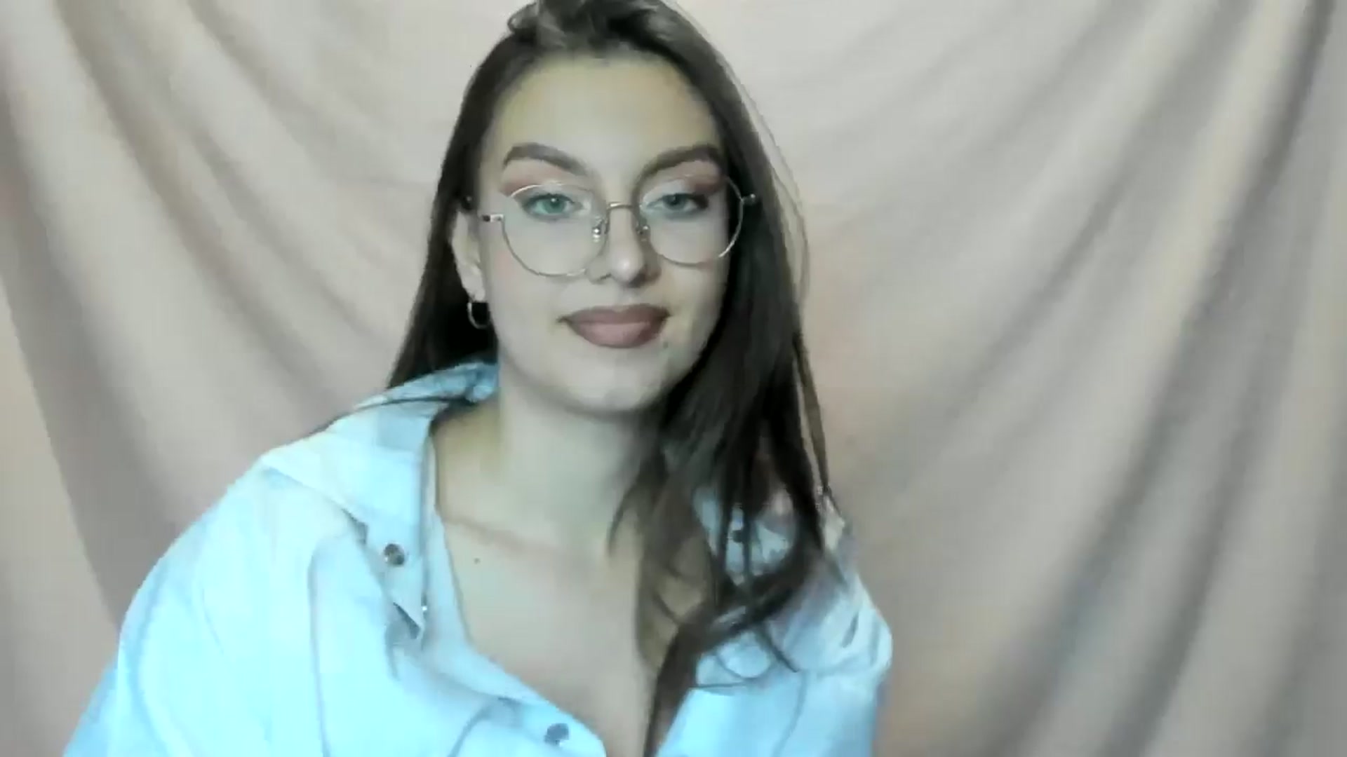 Gallery image thumbnail from StasyaSoul's myfreecams stream on, 12/31/2024, 13:17 image 8 of 20