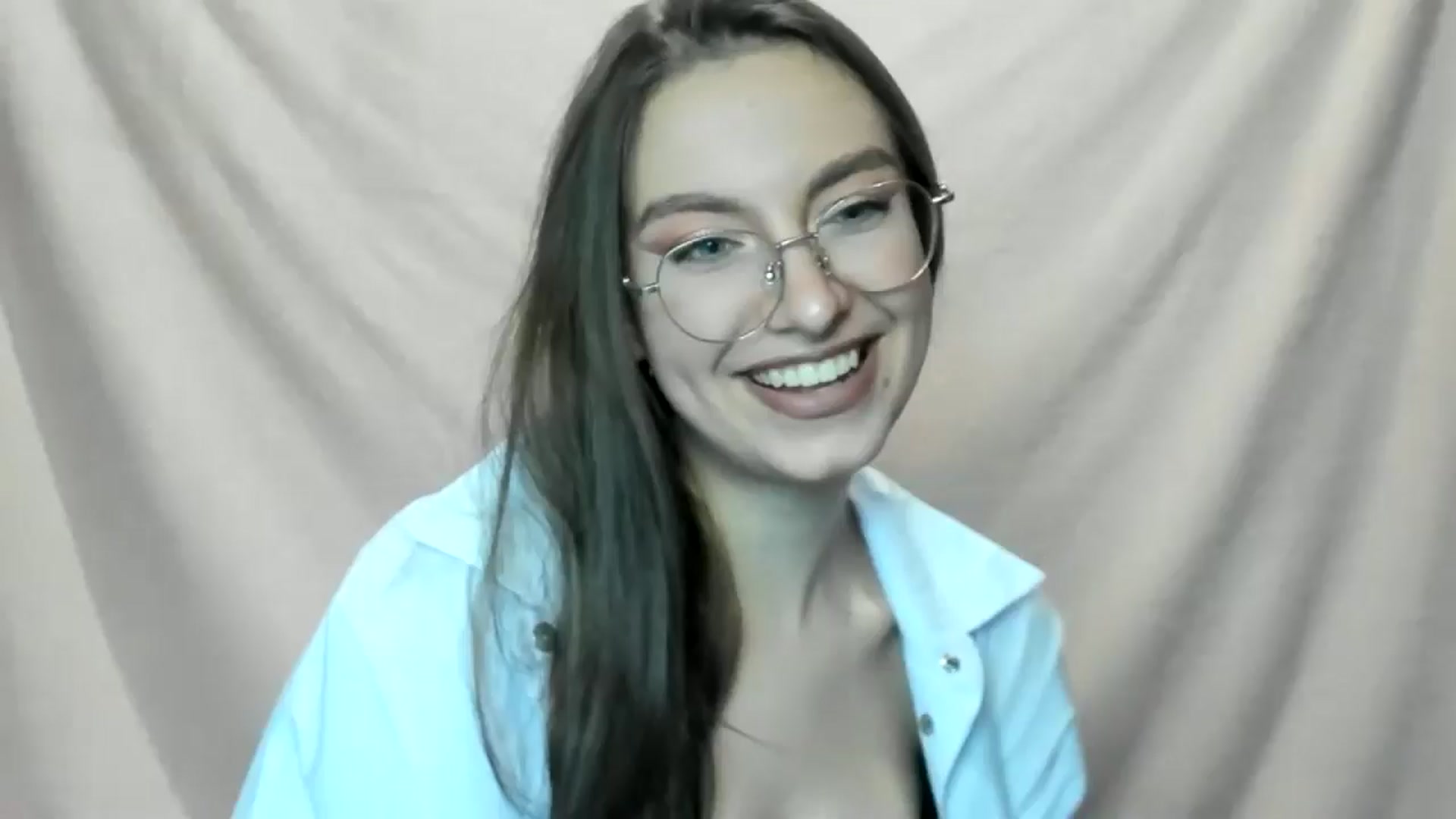 Gallery image thumbnail from StasyaSoul's myfreecams stream on, 12/31/2024, 13:17 image 15 of 20