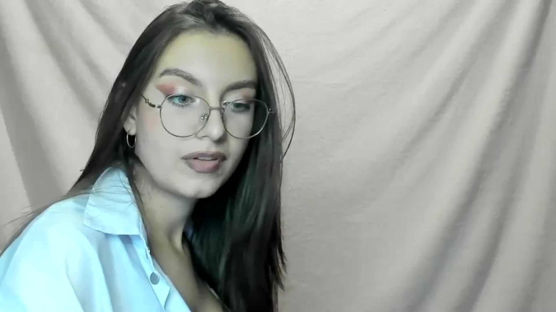 Gallery image thumbnail from StasyaSoul's myfreecams stream on, 12/31/2024, 13:54 image 17 of 20
