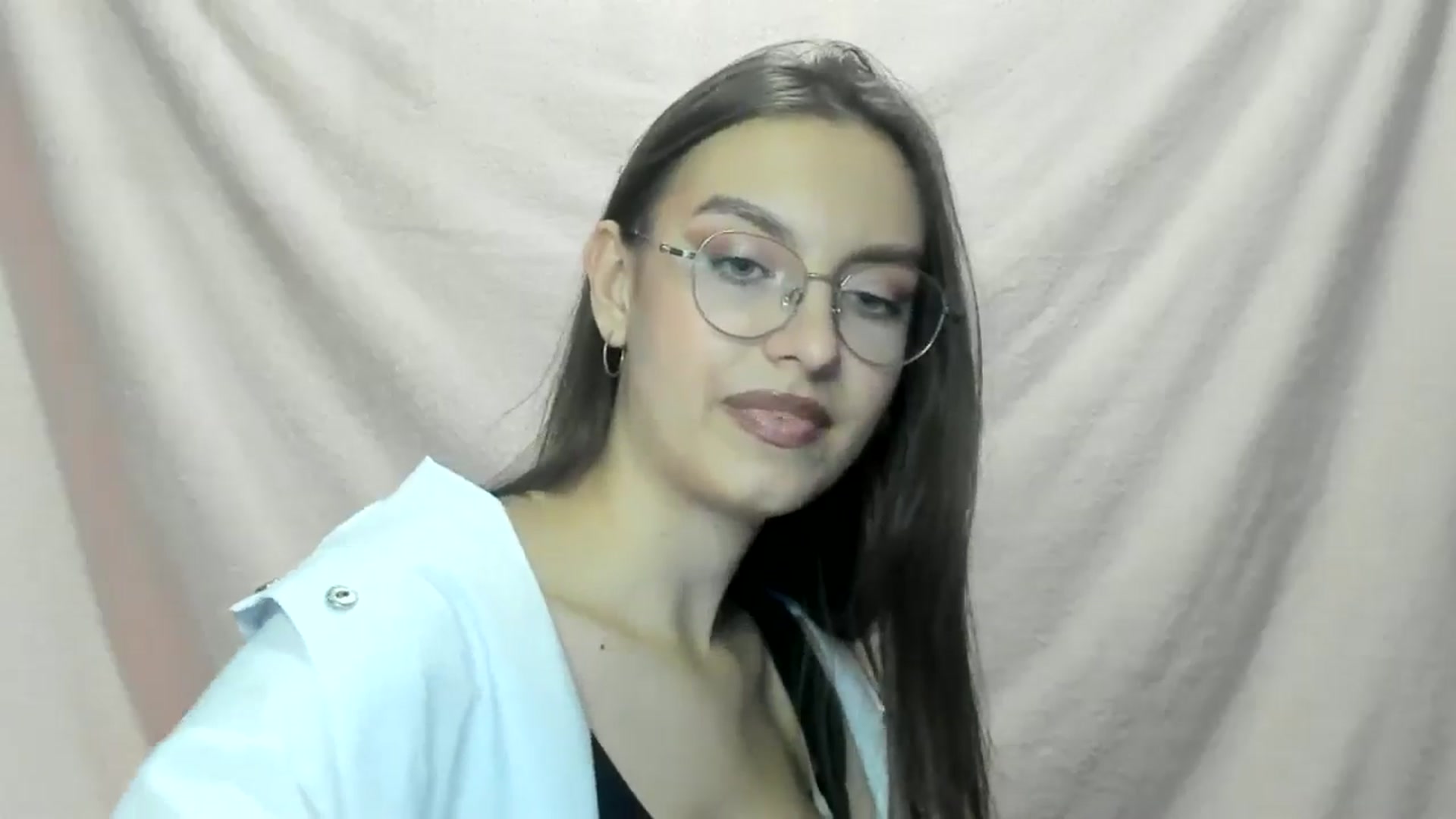 Gallery image thumbnail from StasyaSoul's myfreecams stream on, 12/31/2024, 14:49 image 19 of 20