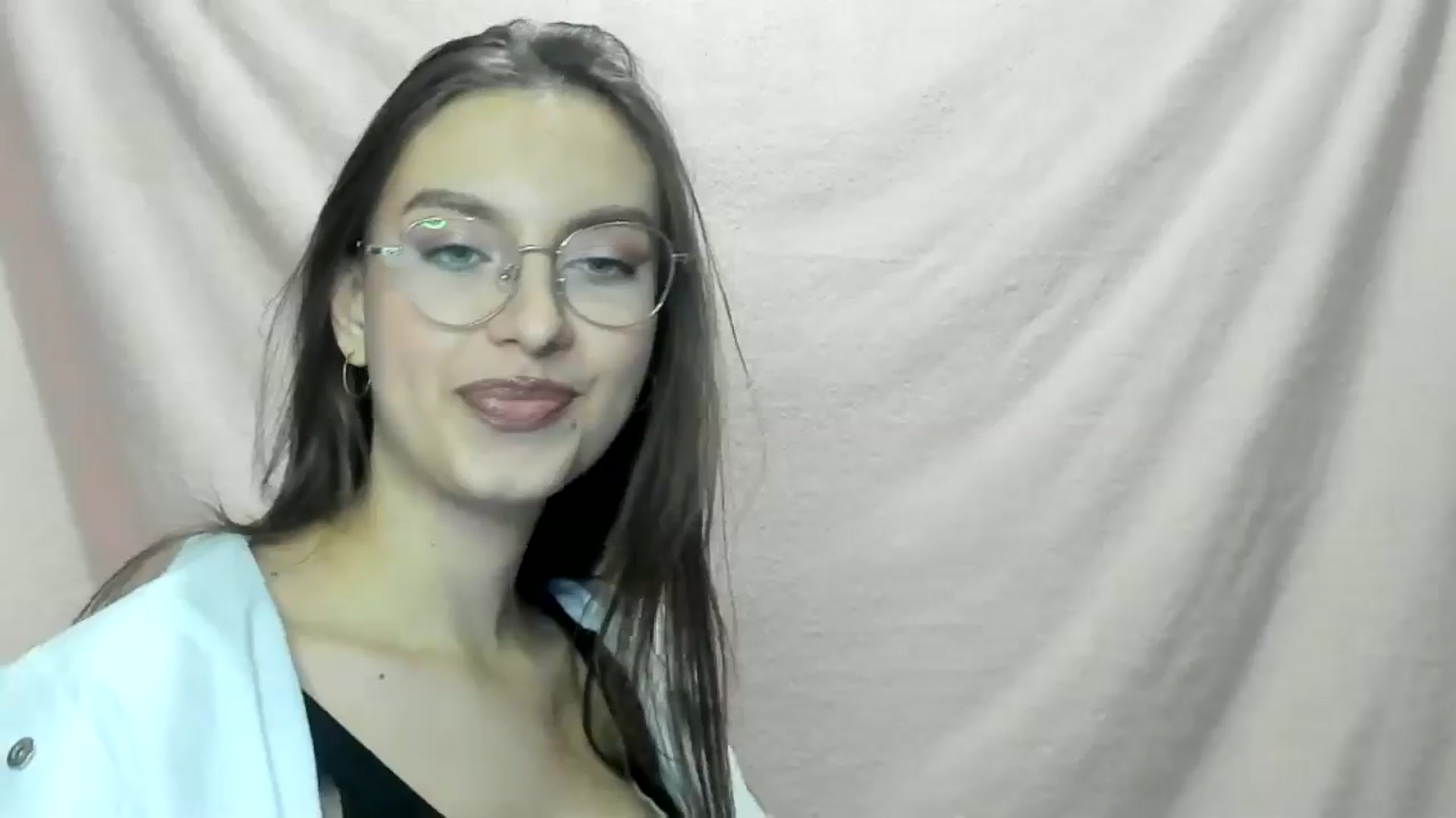 Gallery image thumbnail from StasyaSoul's myfreecams stream on, 12/31/2024, 14:49 image 2 of 20