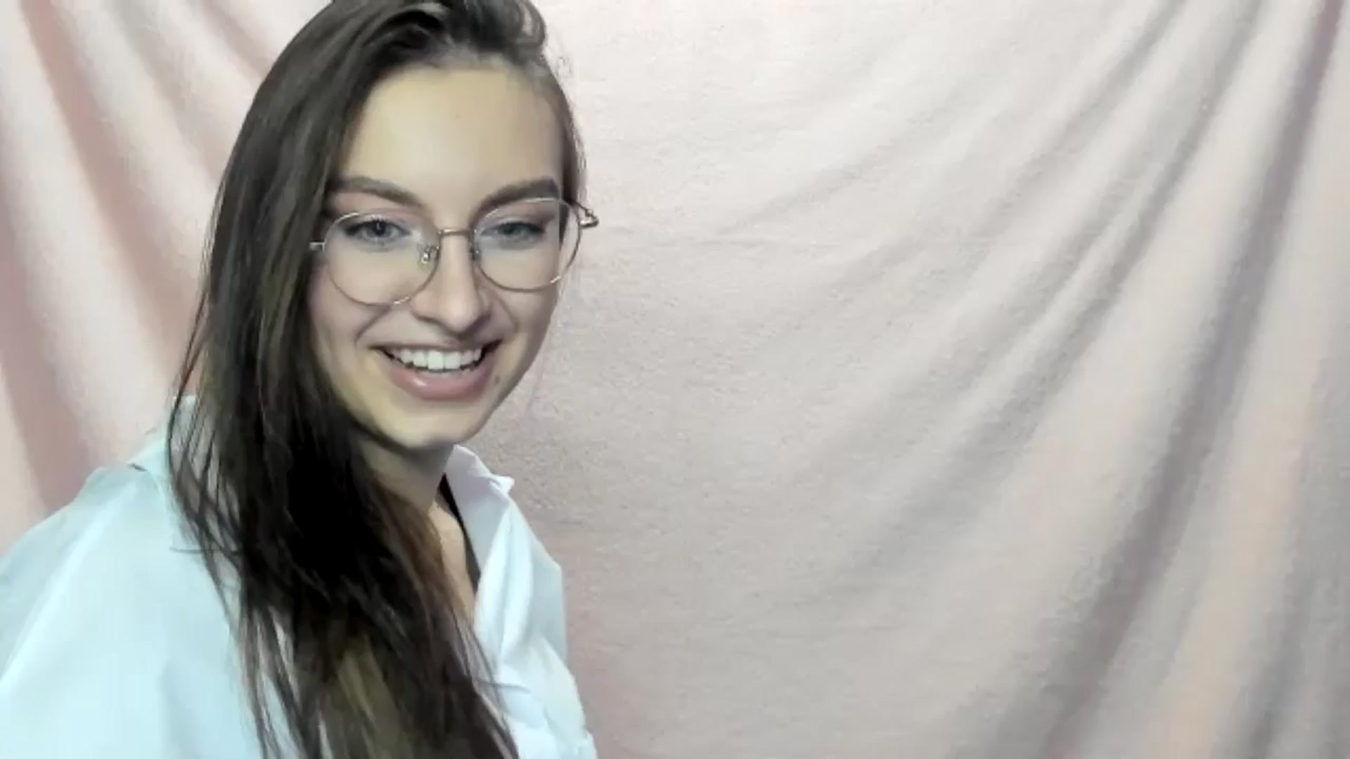 Gallery image thumbnail from StasyaSoul's myfreecams stream on, 12/31/2024, 15:43 image 4 of 20