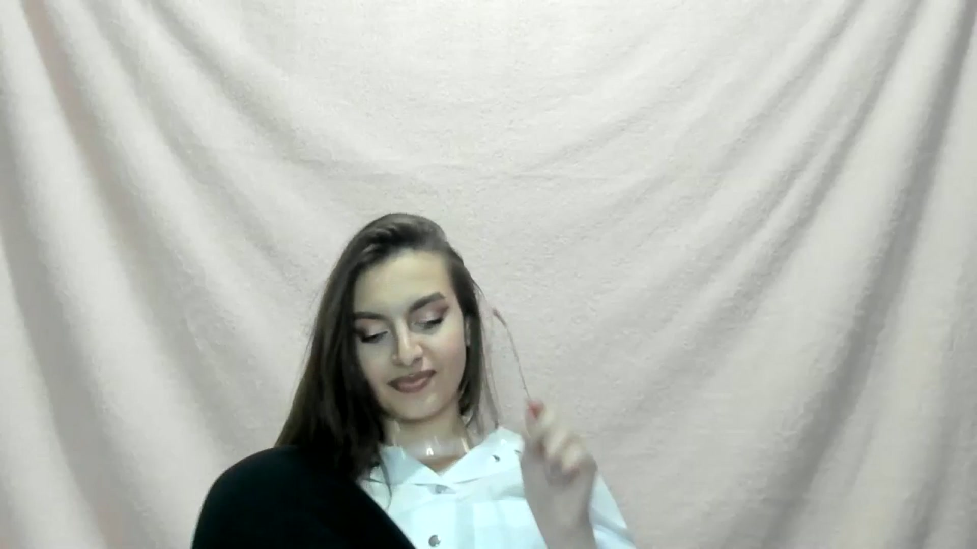 Gallery image thumbnail from StasyaSoul's myfreecams stream on, 12/31/2024, 15:43 image 9 of 20