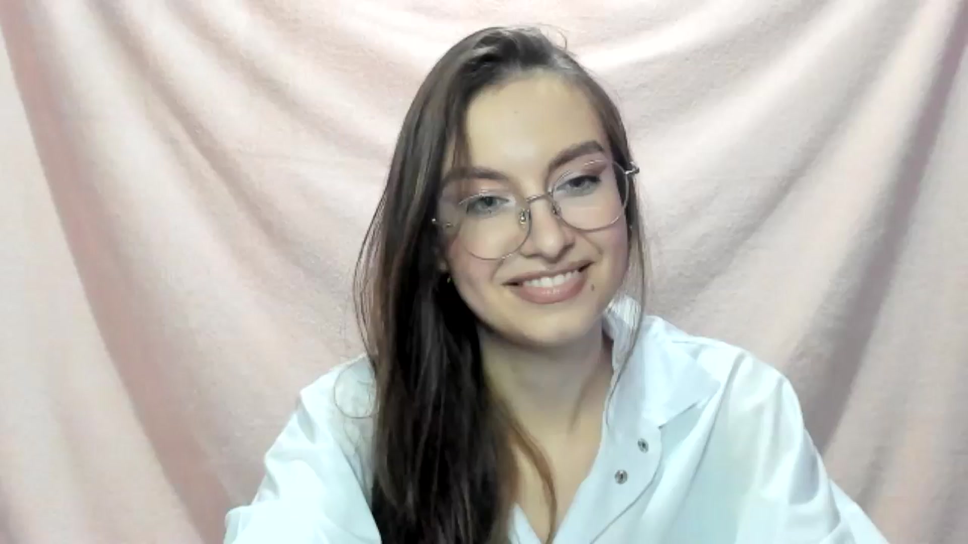 Gallery image thumbnail from StasyaSoul's myfreecams stream on, 12/31/2024, 16:14 image 5 of 20