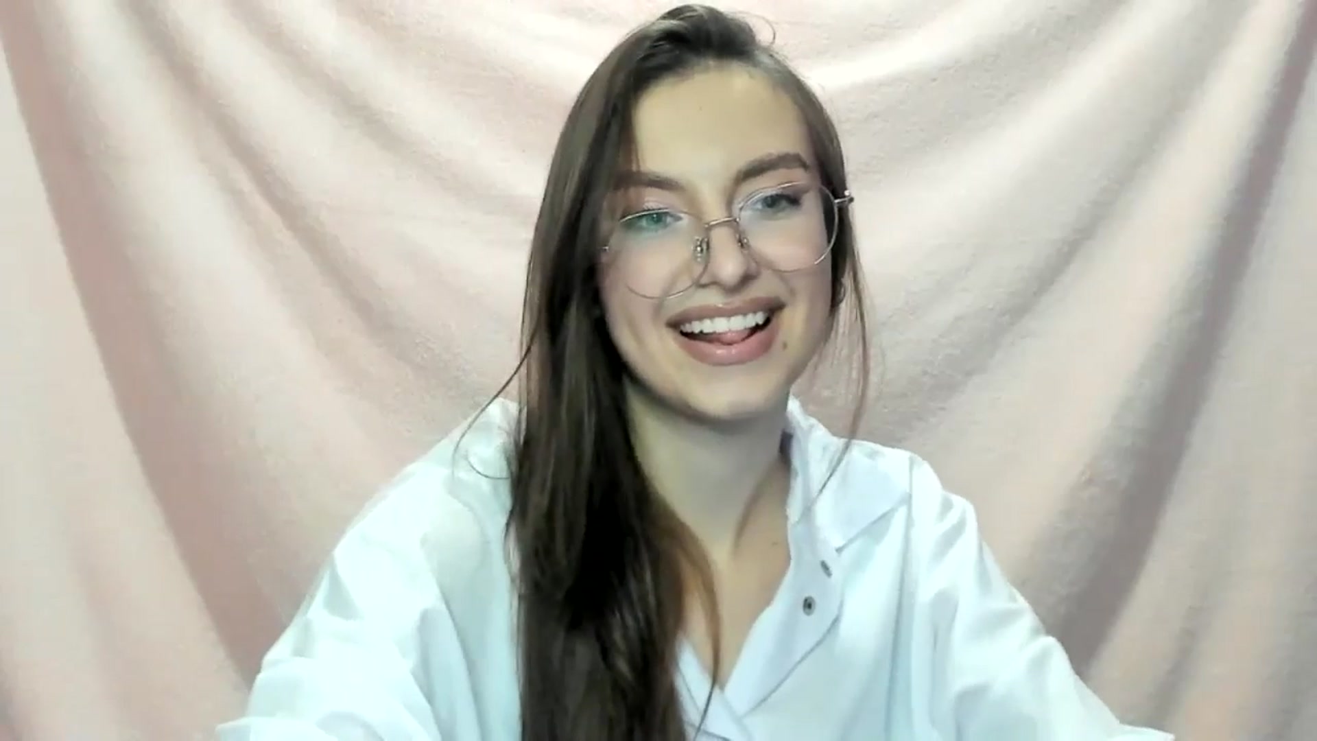 Gallery image thumbnail from StasyaSoul's myfreecams stream on, 12/31/2024, 16:14 image 2 of 20