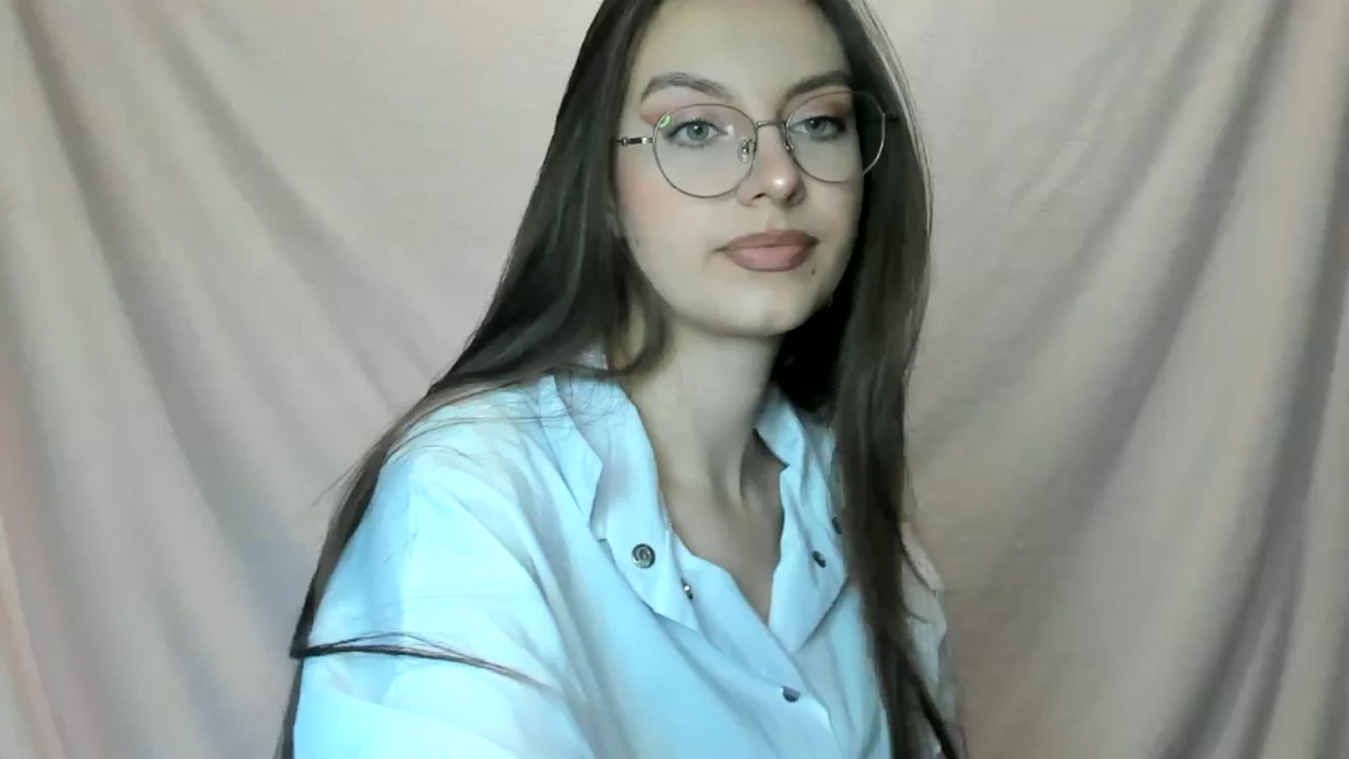 Gallery image thumbnail from StasyaSoul's myfreecams stream on, 01/02/2025, 11:28 image 2 of 20