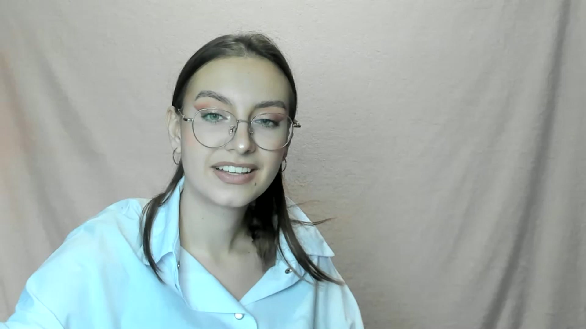 Gallery image thumbnail from StasyaSoul's myfreecams stream on, 01/02/2025, 13:08 image 13 of 20