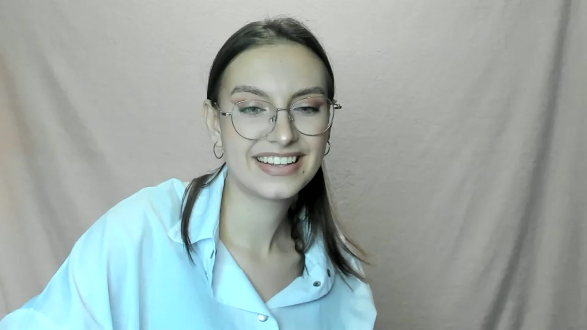 Gallery image thumbnail from StasyaSoul's myfreecams stream on, 01/02/2025, 13:08 image 10 of 20