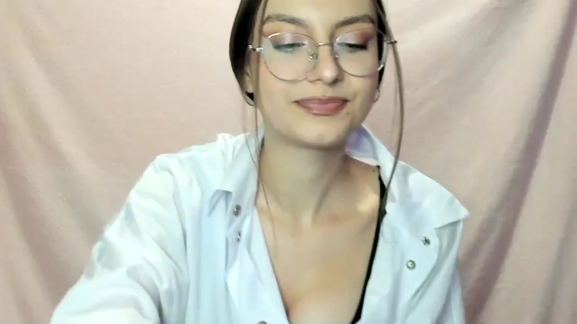 Gallery image thumbnail from StasyaSoul's myfreecams stream on, 01/02/2025, 14:56 image 14 of 20