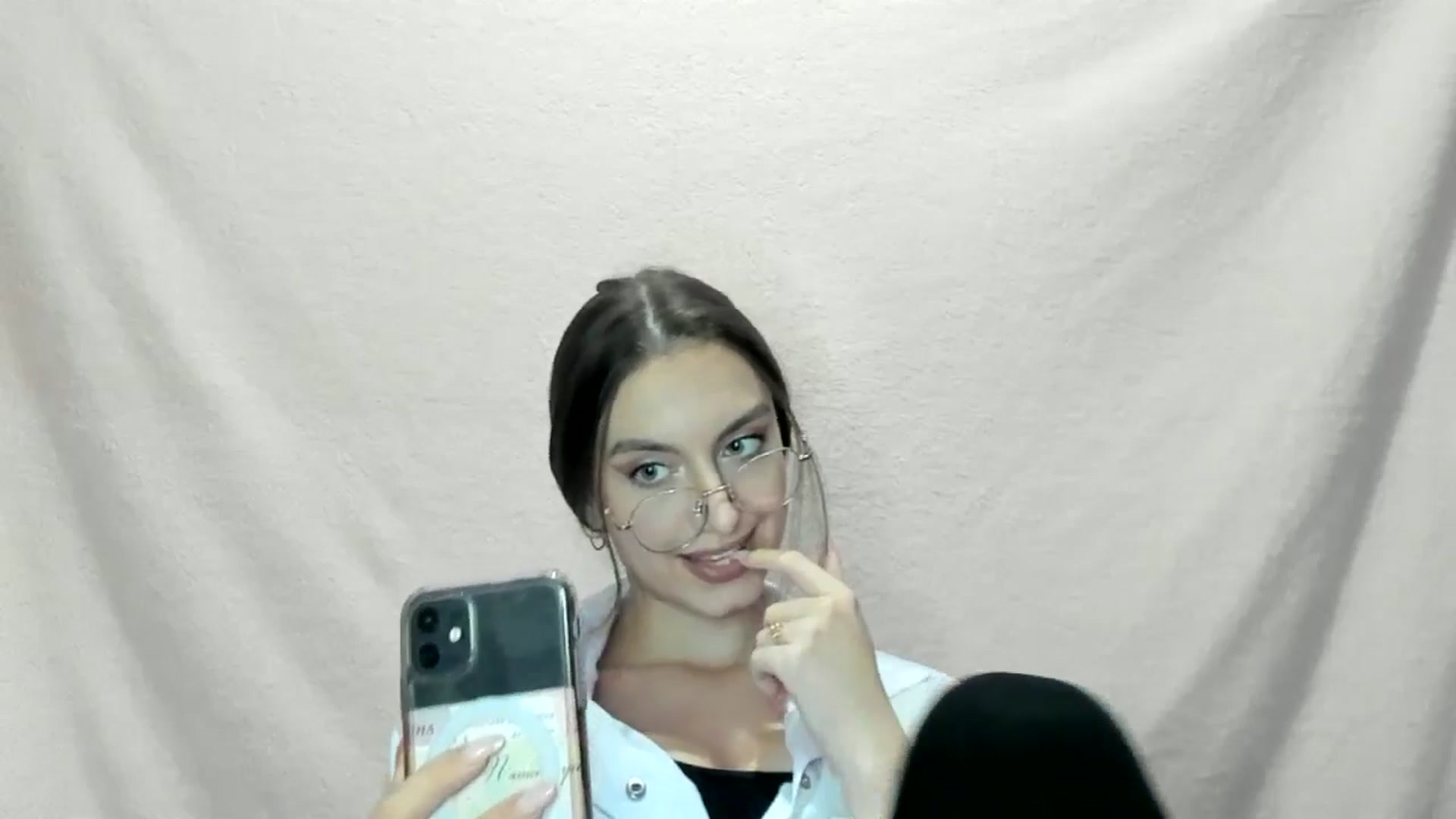 Gallery image thumbnail from StasyaSoul's myfreecams stream on, 01/02/2025, 14:56 image 8 of 20