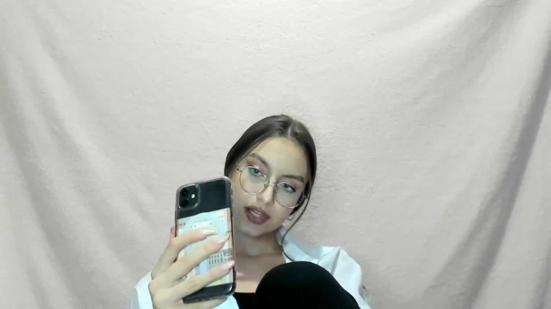 Gallery image thumbnail from StasyaSoul's myfreecams stream on, 01/02/2025, 14:56 image 9 of 20