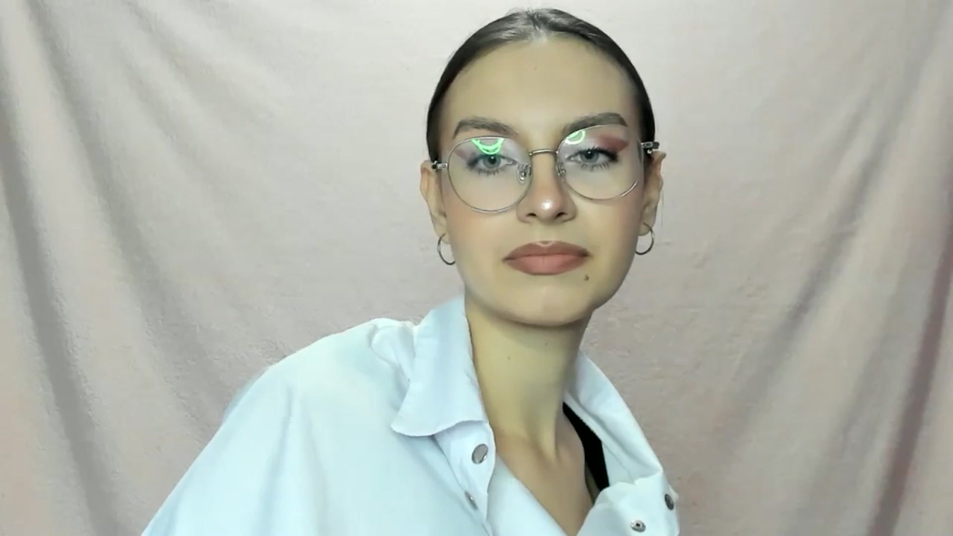Gallery image thumbnail from StasyaSoul's myfreecams stream on, 01/03/2025, 11:36 image 6 of 20