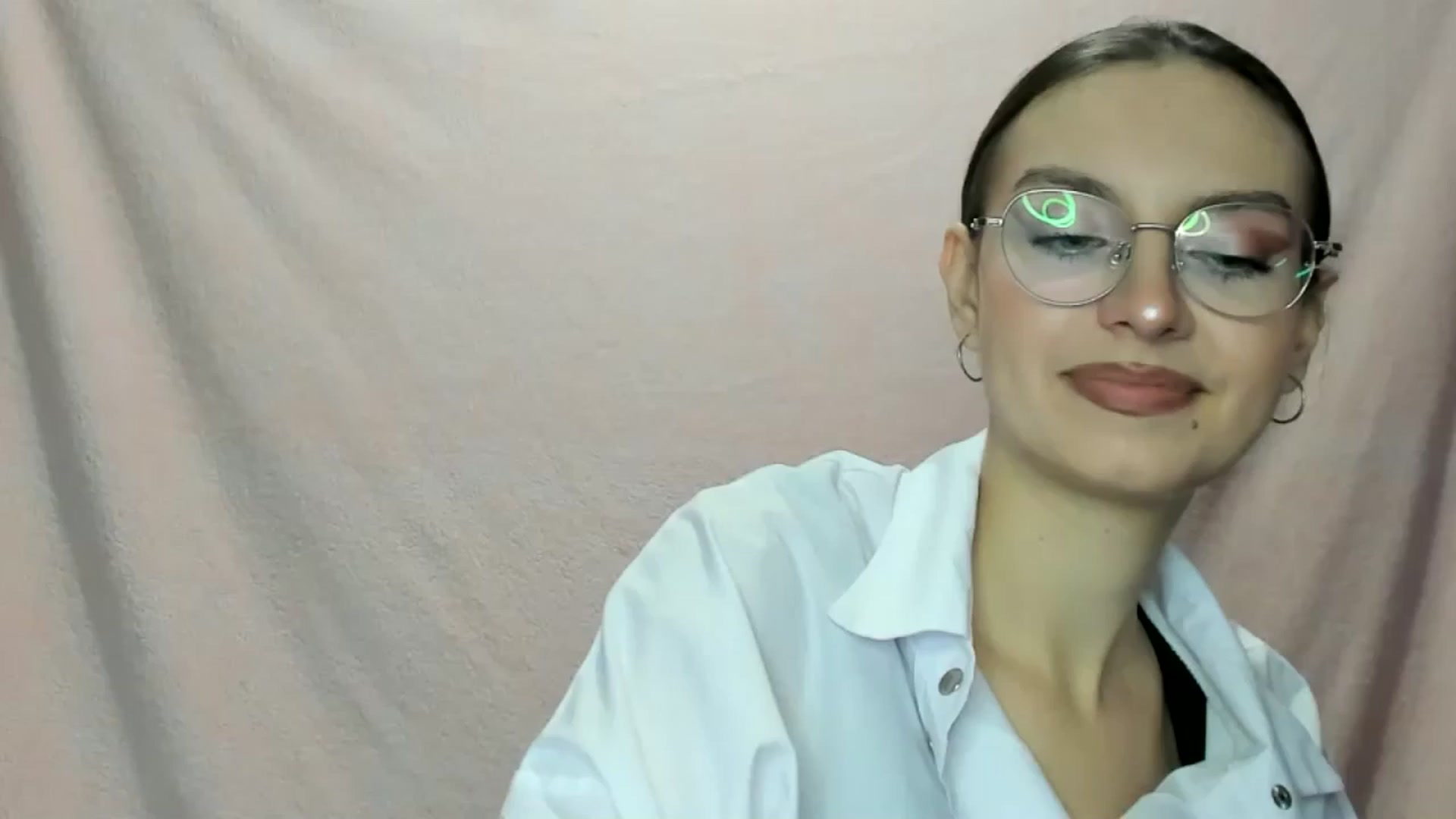 Gallery image thumbnail from StasyaSoul's myfreecams stream on, 01/03/2025, 11:36 image 5 of 20