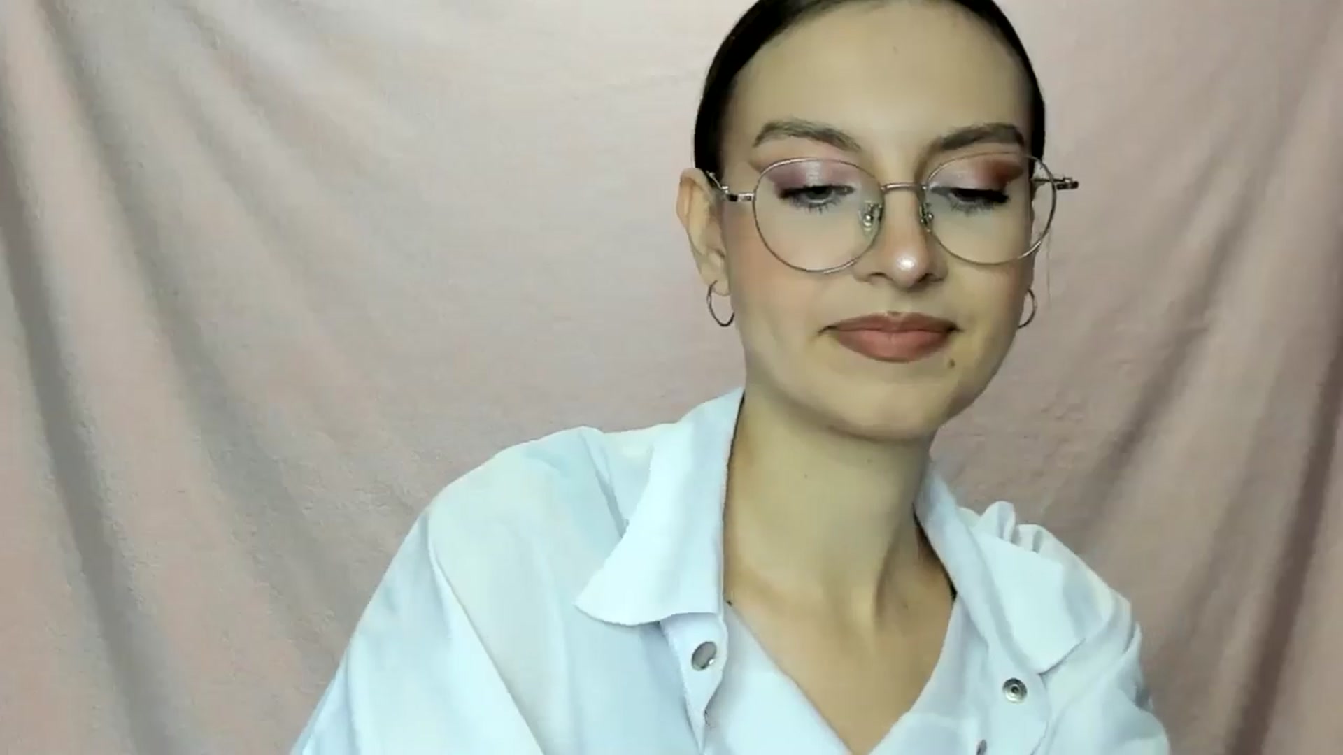 Gallery image thumbnail from StasyaSoul's myfreecams stream on, 01/03/2025, 11:52 image 13 of 20