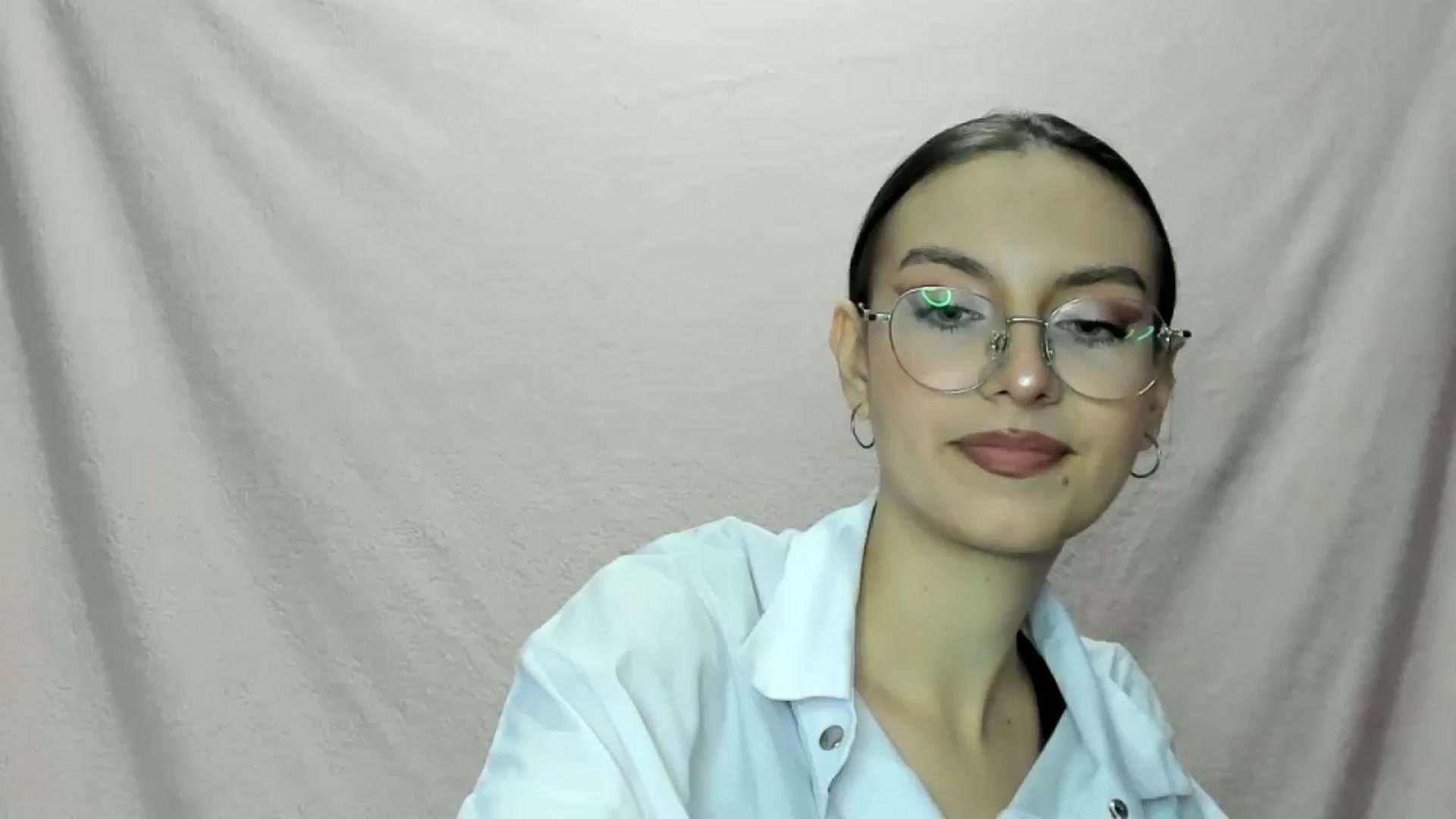 Gallery image thumbnail from StasyaSoul's myfreecams stream on, 01/03/2025, 11:52 image 1 of 20