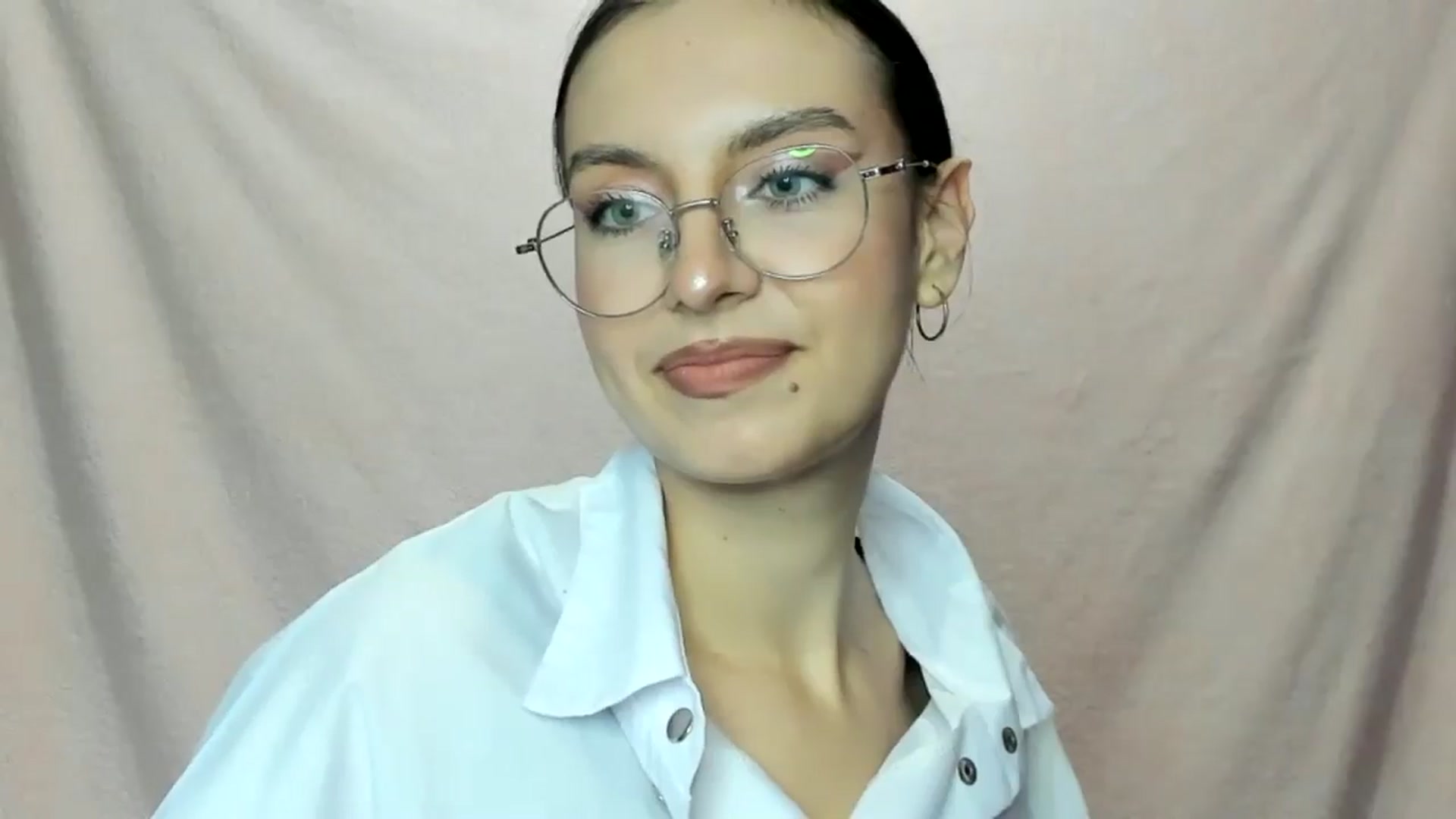 Gallery image thumbnail from StasyaSoul's myfreecams stream on, 01/03/2025, 11:52 image 20 of 20