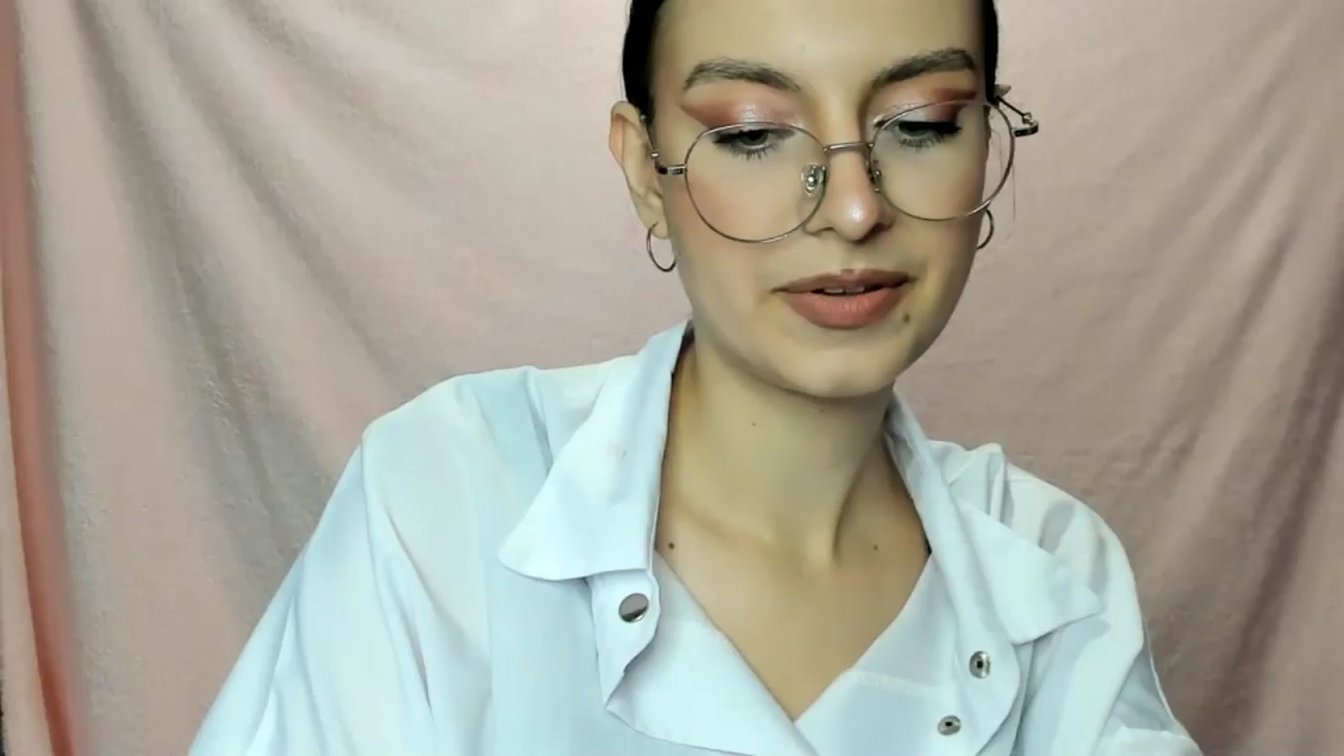 Gallery image thumbnail from StasyaSoul's myfreecams stream on, 01/03/2025, 13:34 image 3 of 20