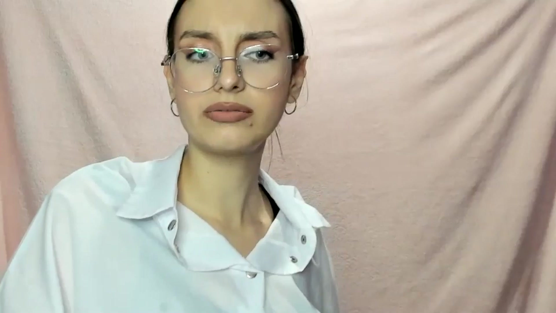 Gallery image thumbnail from StasyaSoul's myfreecams stream on, 01/03/2025, 16:16 image 4 of 20