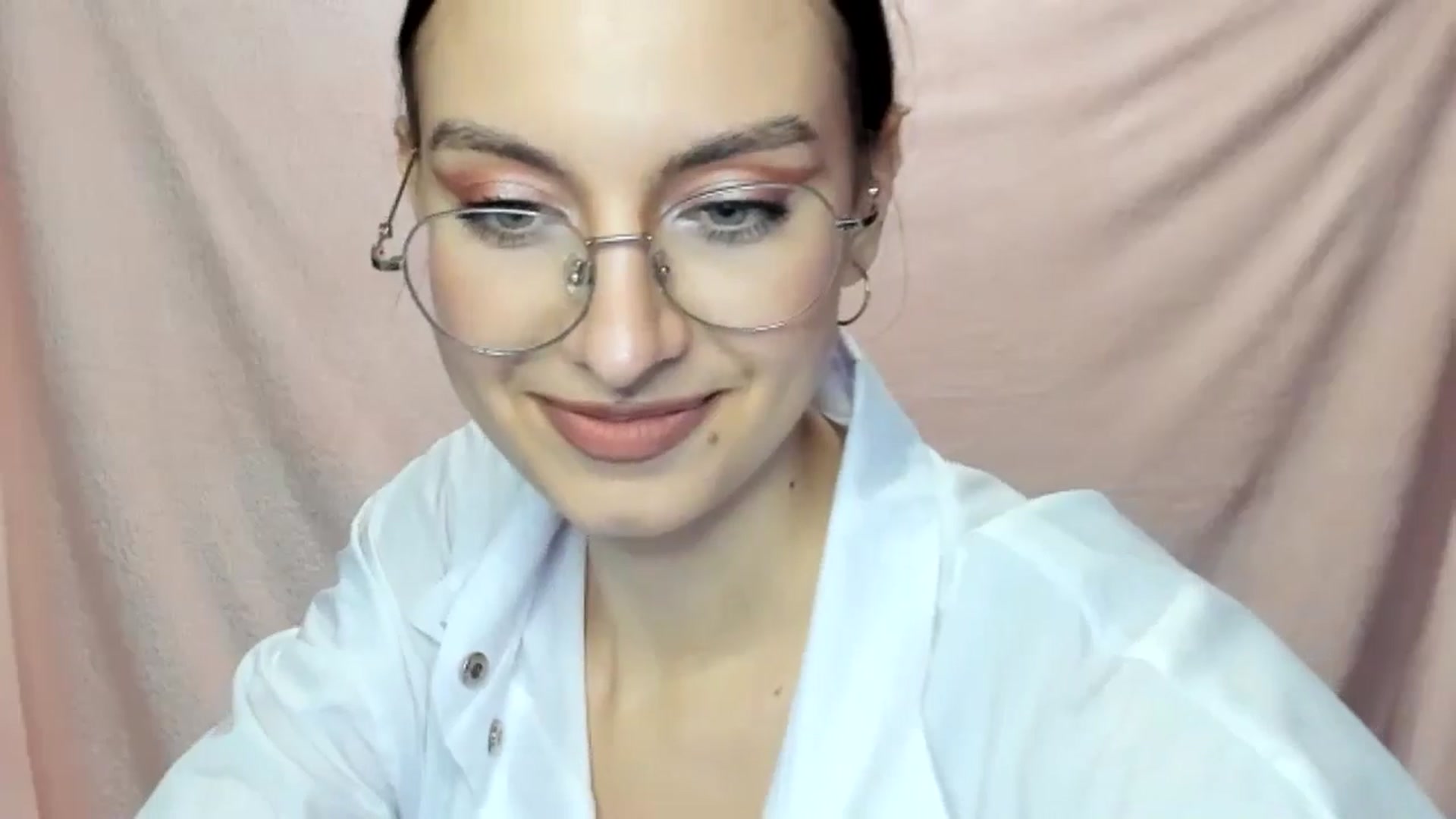 Gallery image thumbnail from StasyaSoul's myfreecams stream on, 01/03/2025, 16:16 image 5 of 20