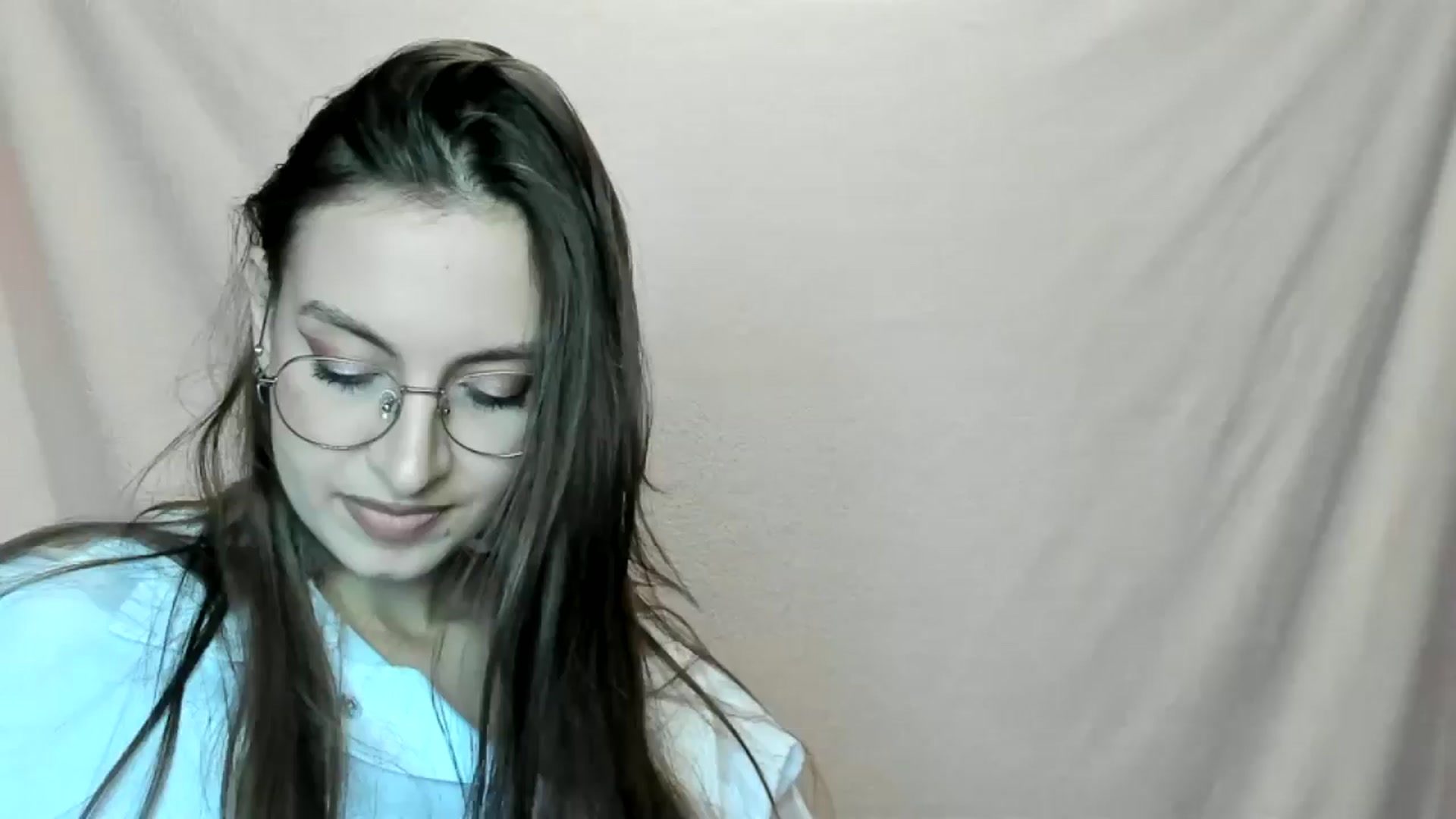 Gallery image thumbnail from StasyaSoul's myfreecams stream on, 01/04/2025, 11:26 image 3 of 20