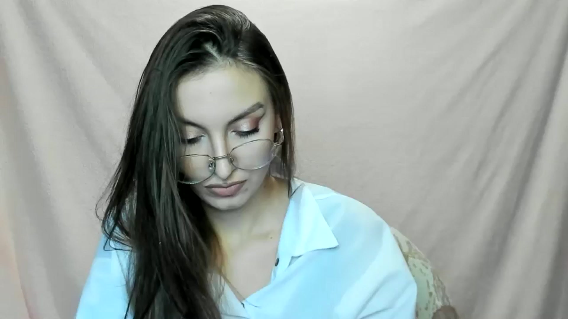 Gallery image thumbnail from StasyaSoul's myfreecams stream on, 01/04/2025, 13:40 image 9 of 20