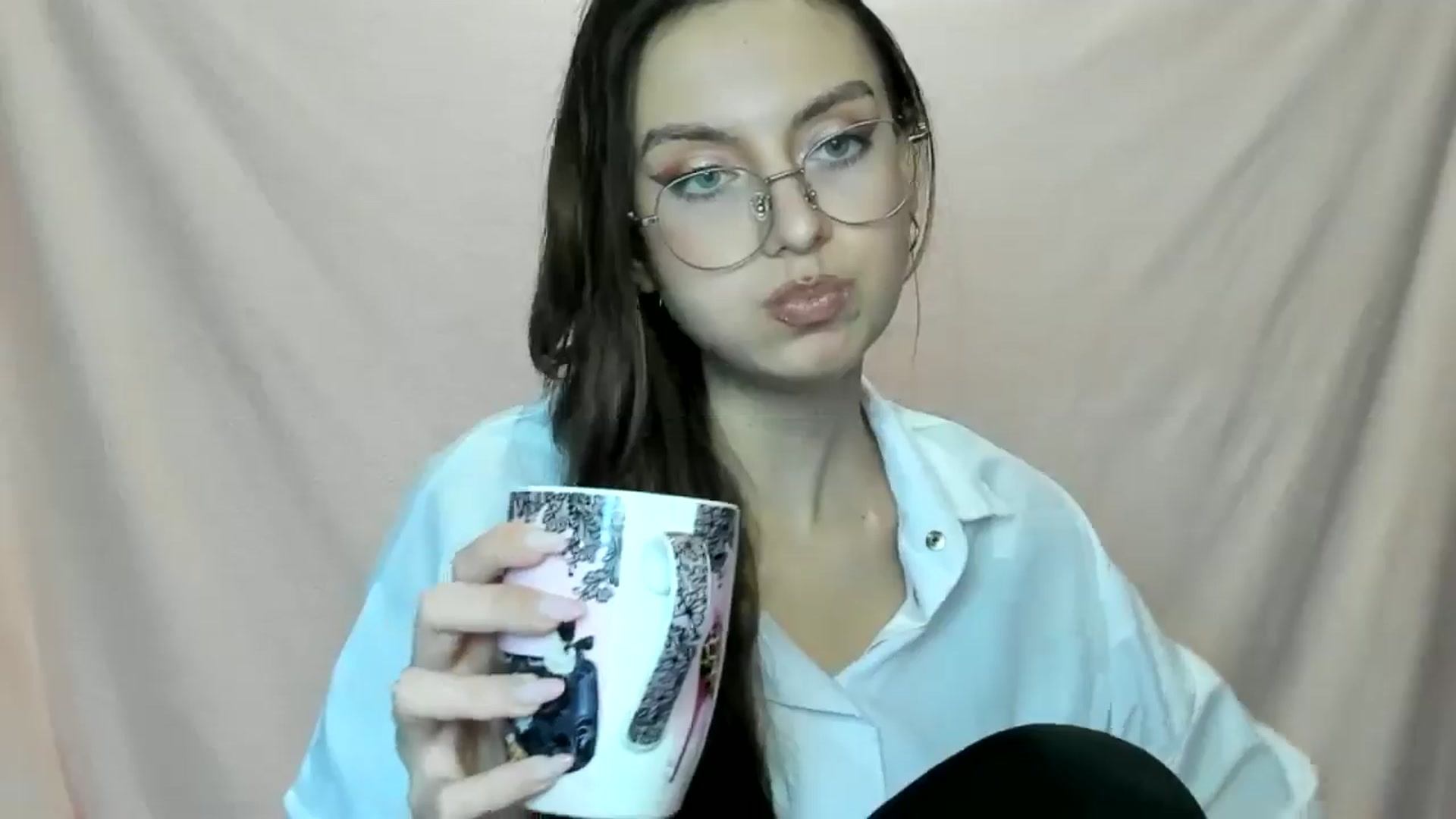 Gallery image thumbnail from StasyaSoul's myfreecams stream on, 01/04/2025, 13:40 image 2 of 20