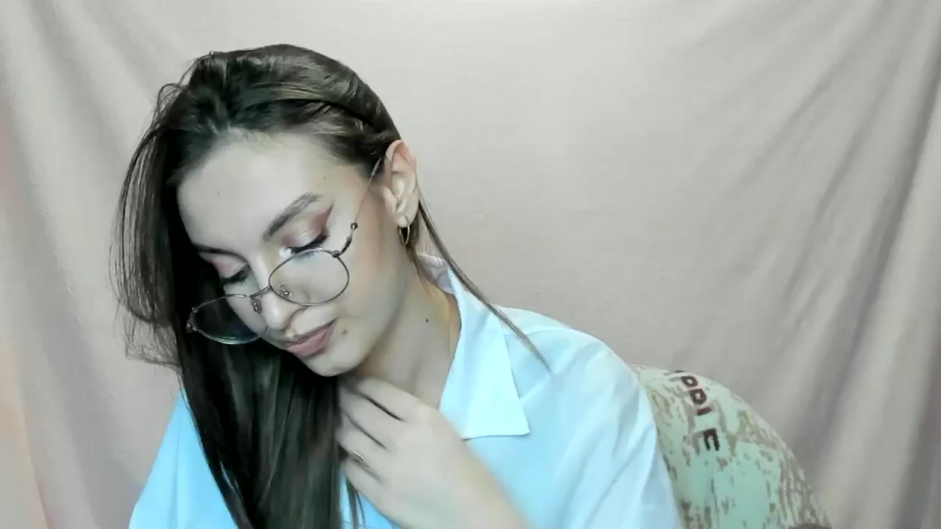 Gallery image thumbnail from StasyaSoul's myfreecams stream on, 01/04/2025, 13:40 image 10 of 20