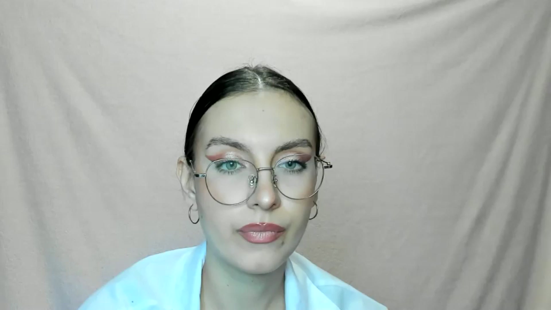 Gallery image thumbnail from StasyaSoul's myfreecams stream on, 01/05/2025, 11:40 image 3 of 20