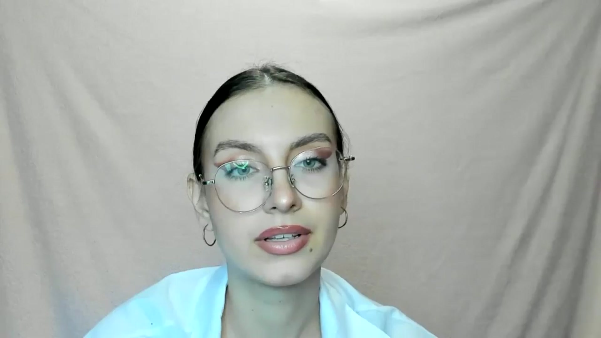 Gallery image thumbnail from StasyaSoul's myfreecams stream on, 01/05/2025, 11:40 image 4 of 20