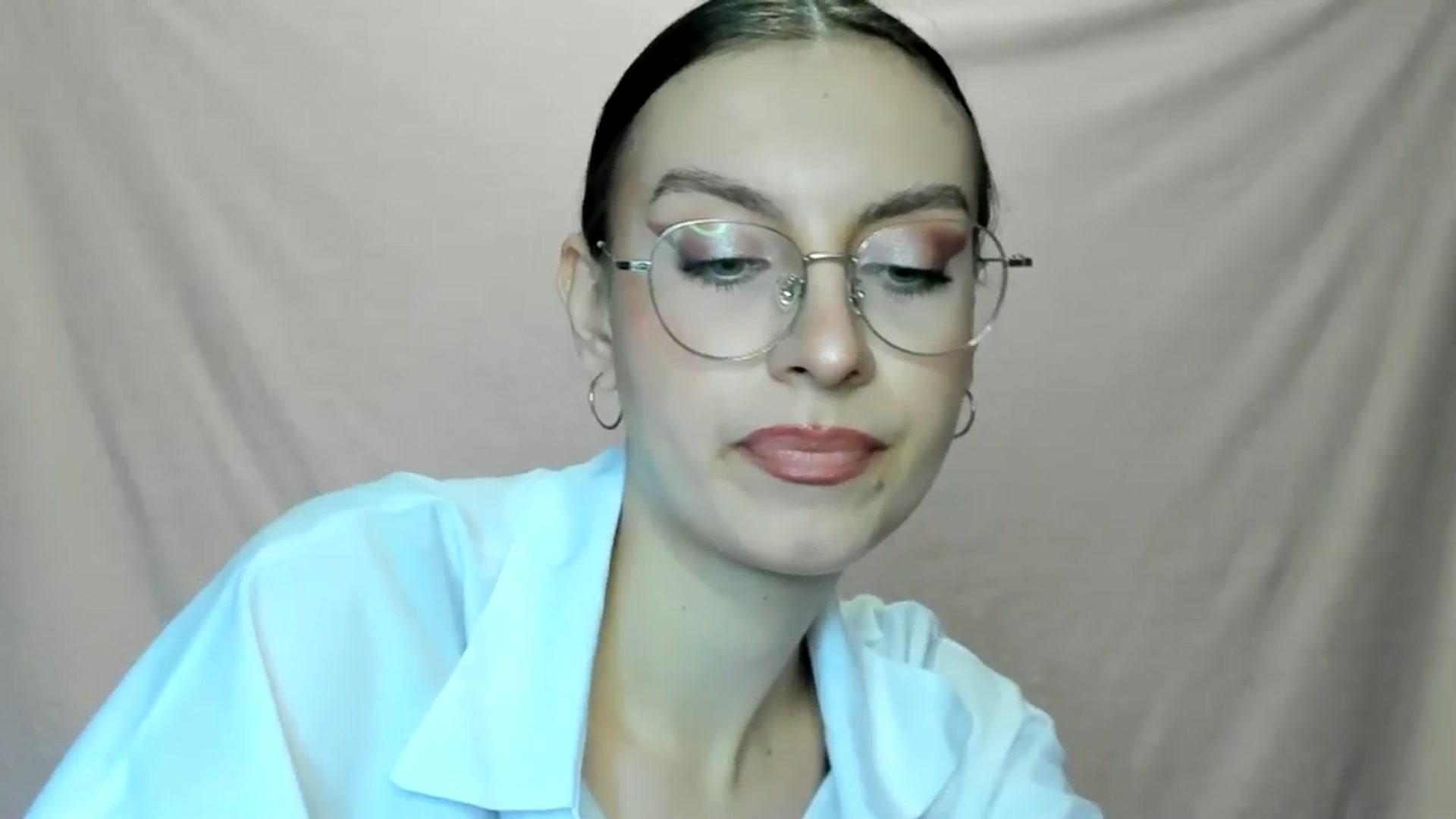 Gallery image thumbnail from StasyaSoul's myfreecams stream on, 01/05/2025, 11:57 image 19 of 20