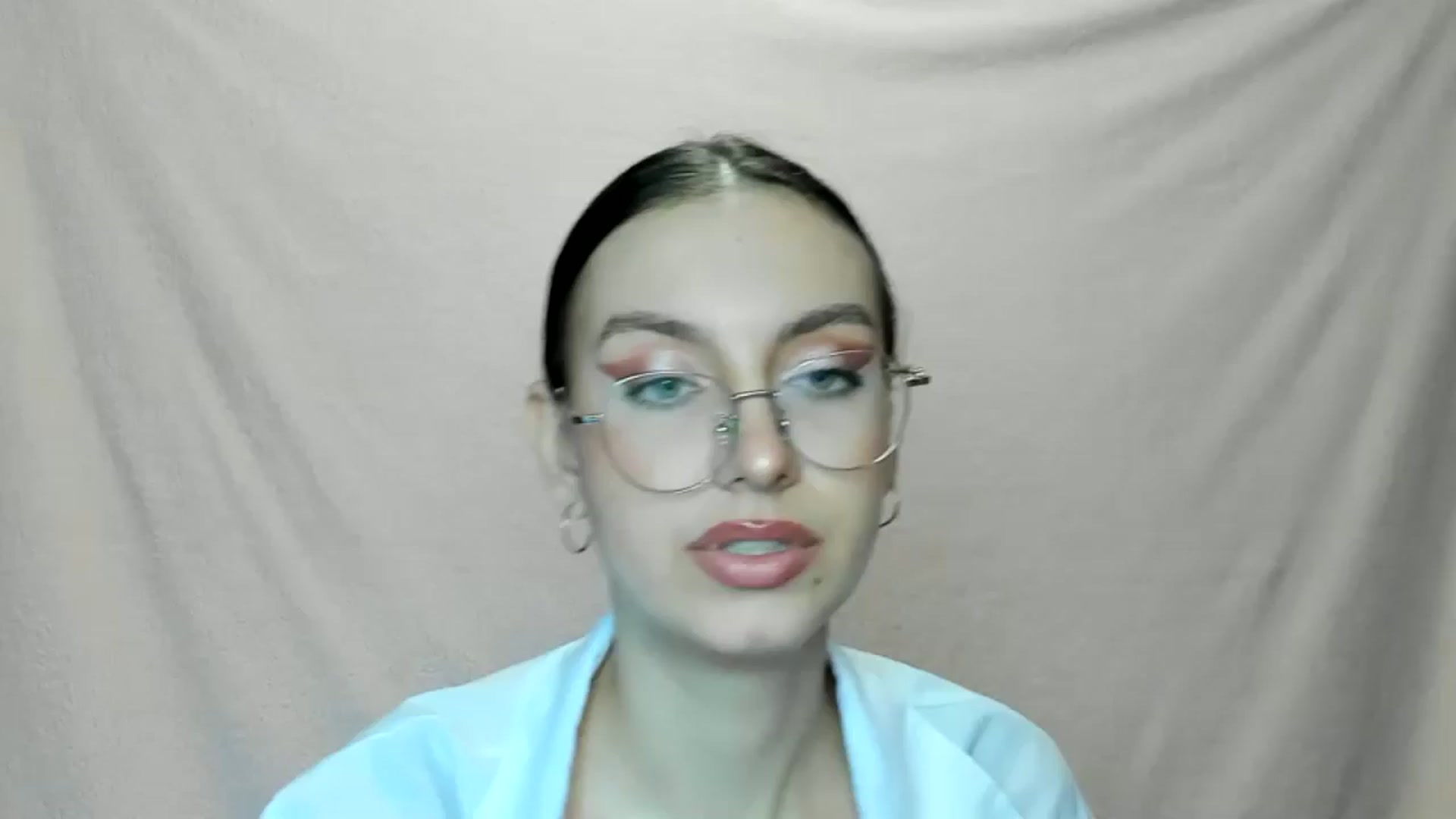 Gallery image thumbnail from StasyaSoul's myfreecams stream on, 01/05/2025, 11:57 image 12 of 20