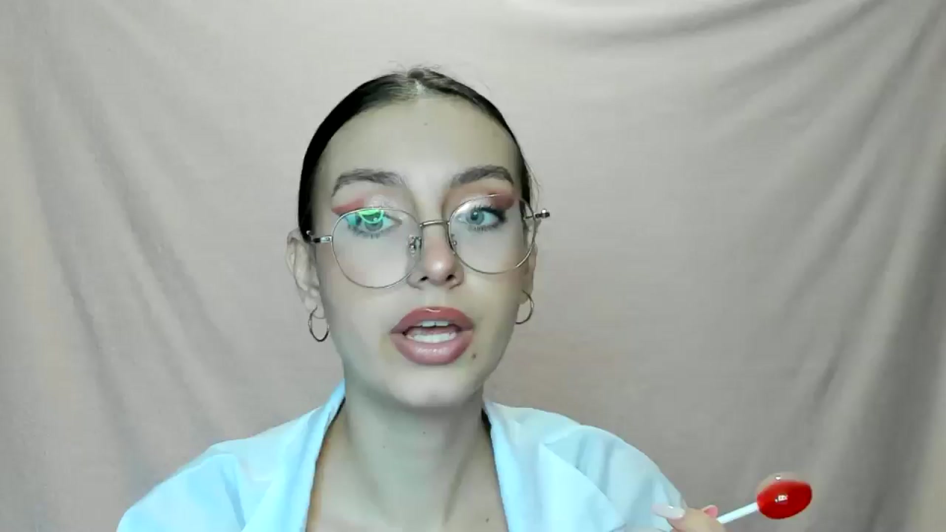 Gallery image thumbnail from StasyaSoul's myfreecams stream on, 01/05/2025, 11:57 image 11 of 20