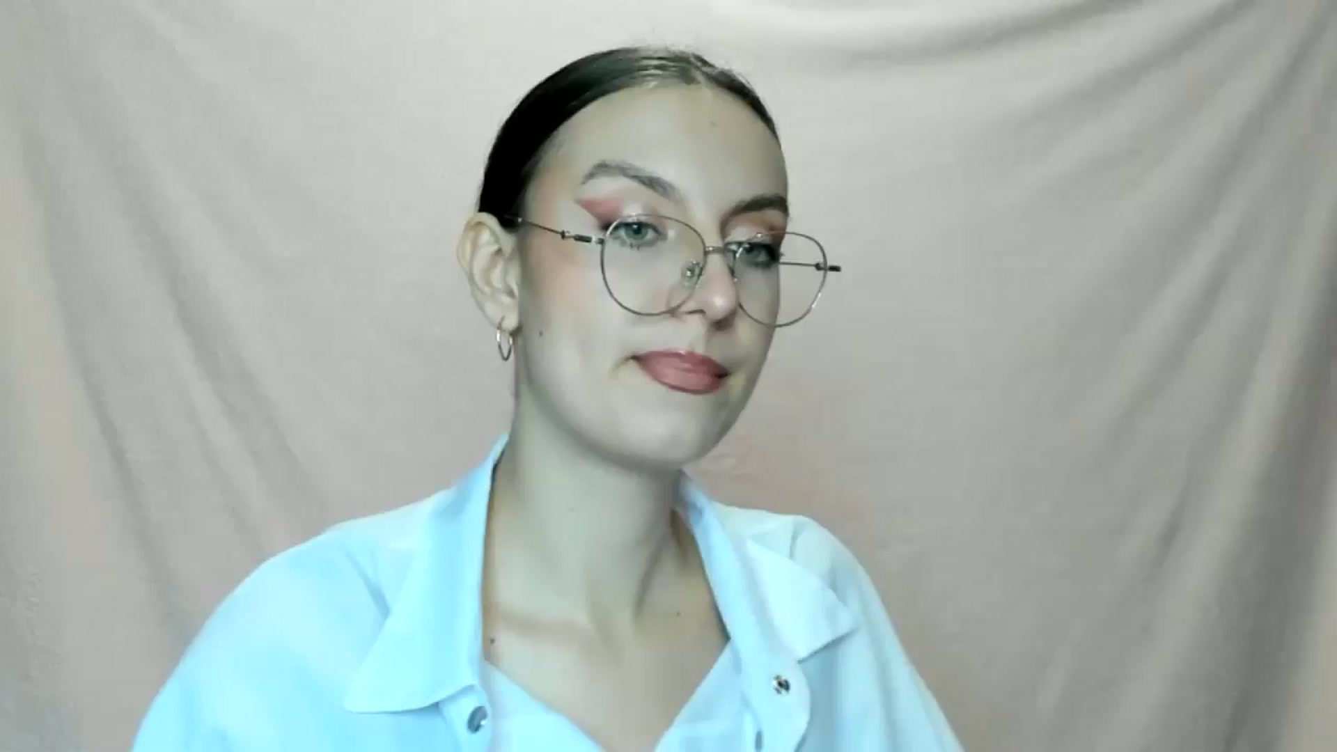 Gallery image thumbnail from StasyaSoul's myfreecams stream on, 01/05/2025, 12:21 image 14 of 20